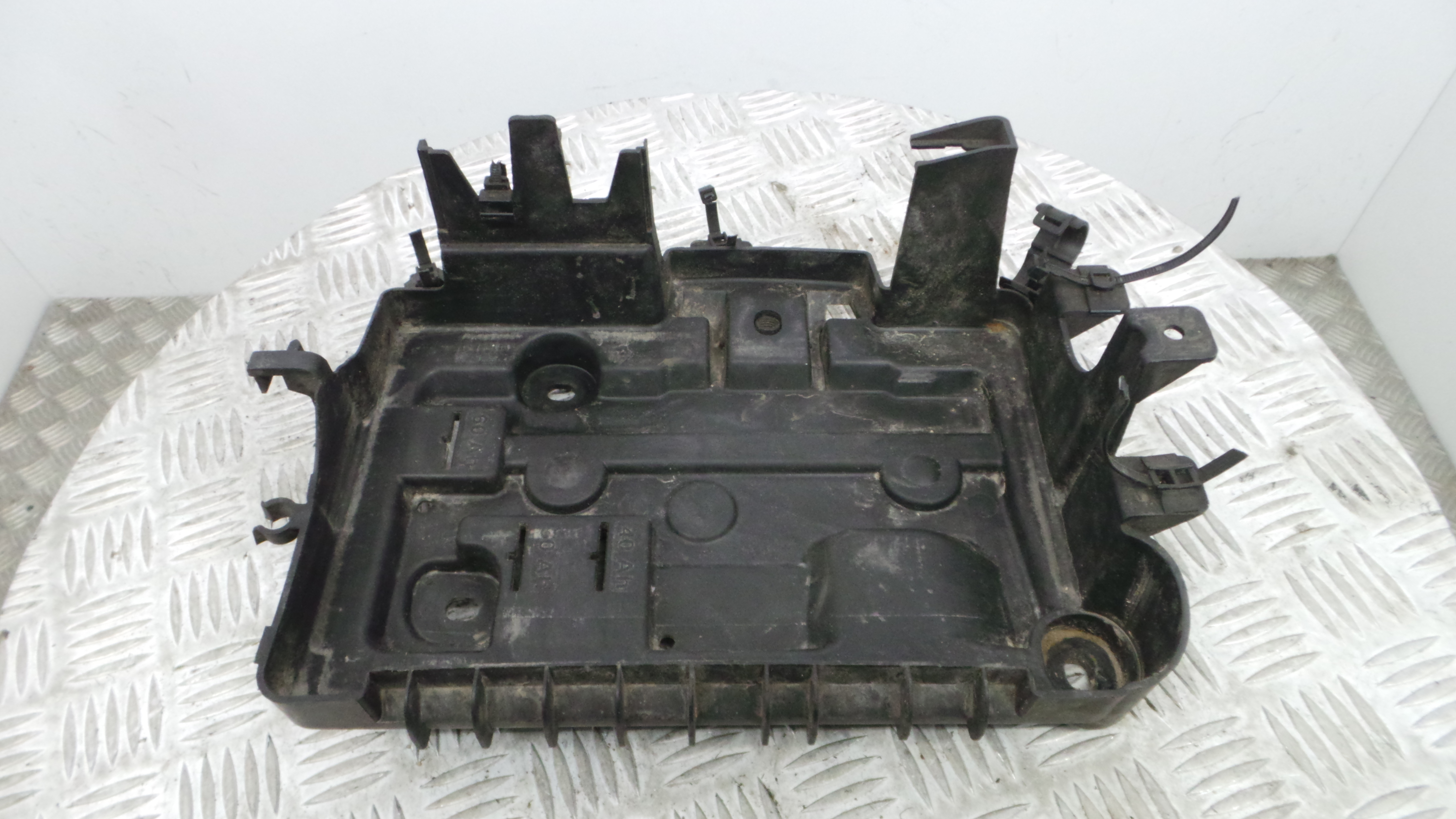 Base da Bateria 13296473 - OPEL CORSA D (S07)-33630587