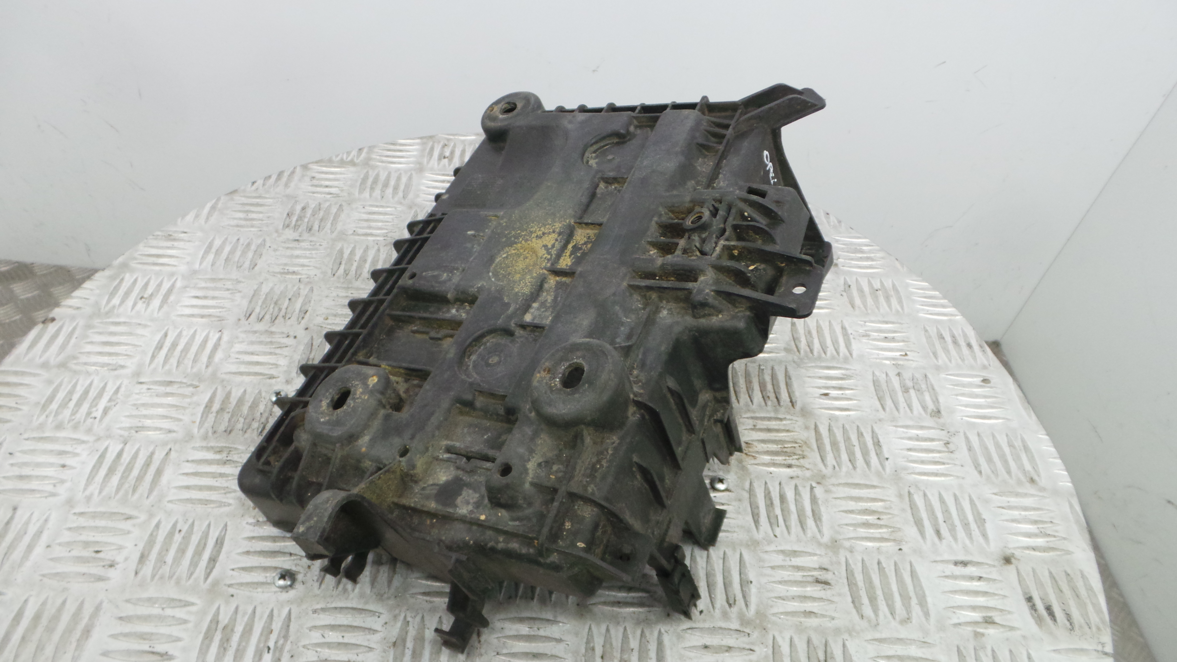 Base da Bateria 13235642 - OPEL CORSA D (S07)-33630590