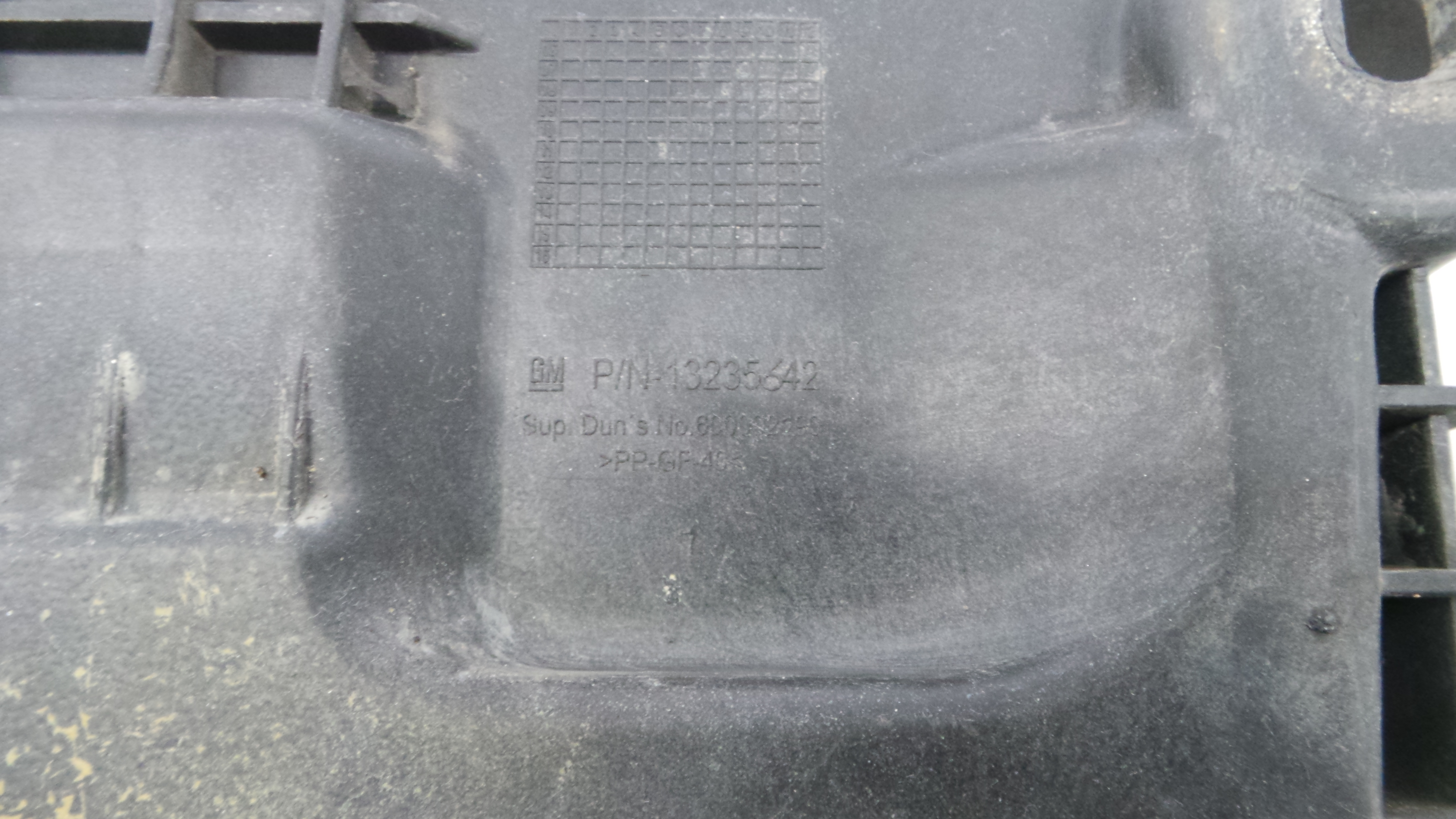 Base da Bateria 13235642 - OPEL CORSA D (S07)-33630590