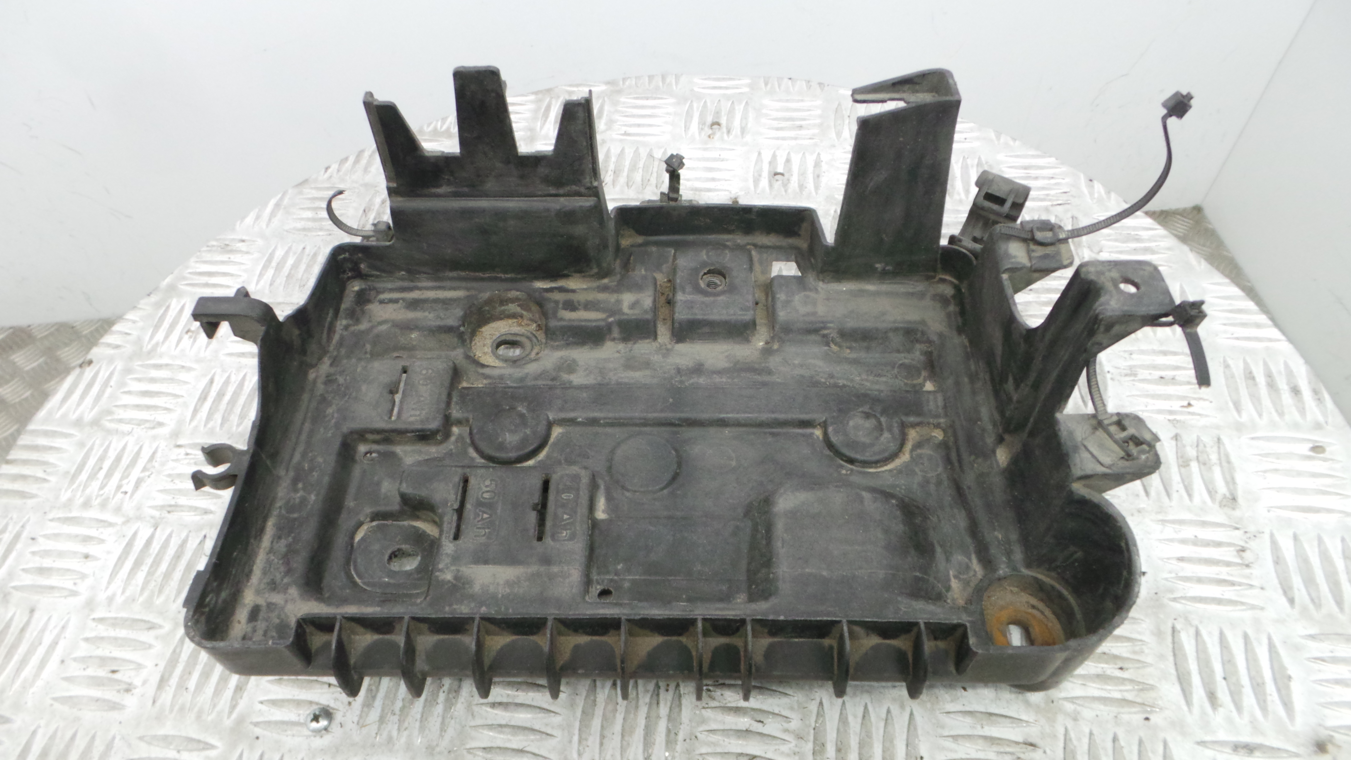 Base da Bateria 13296473 - OPEL CORSA D (S07)-33630593