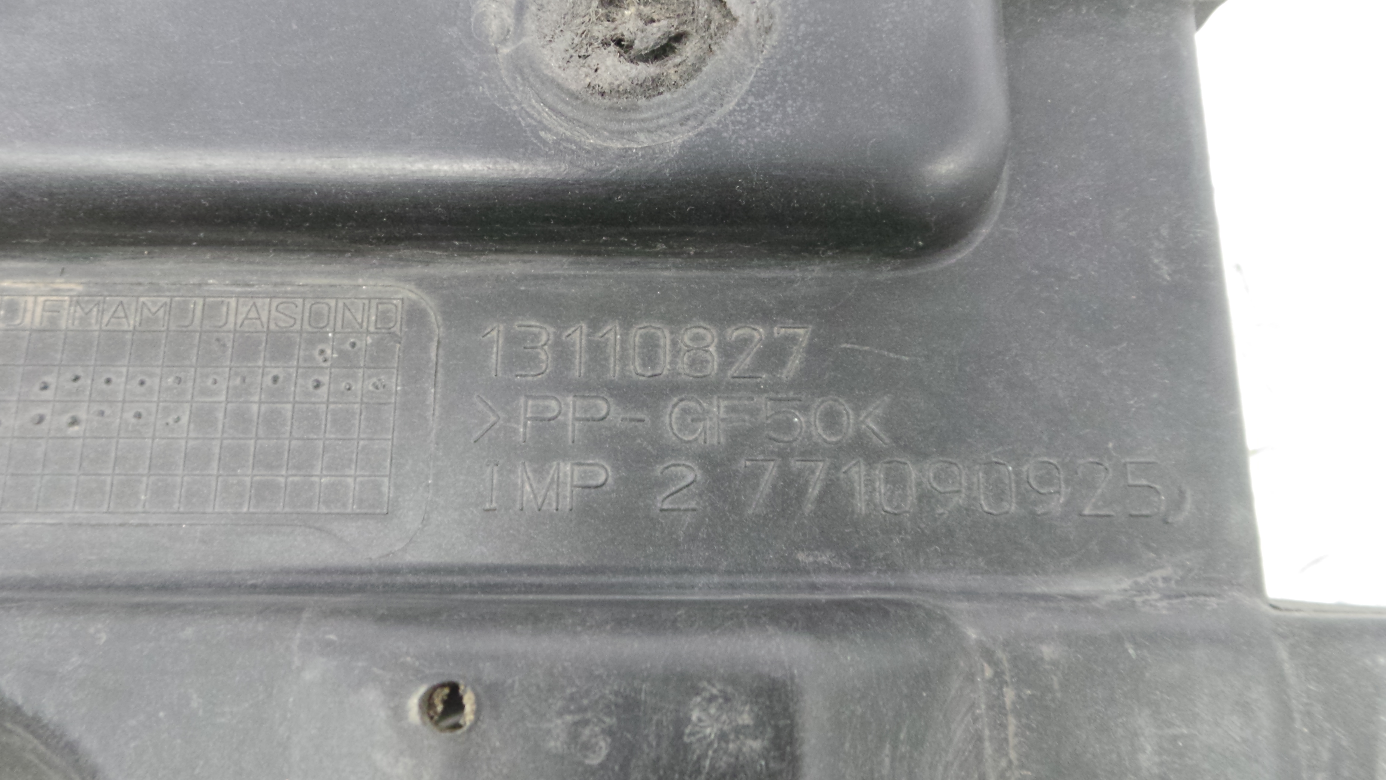 Base da Bateria 13110827 - OPEL ASTRA H (A04)-33630599