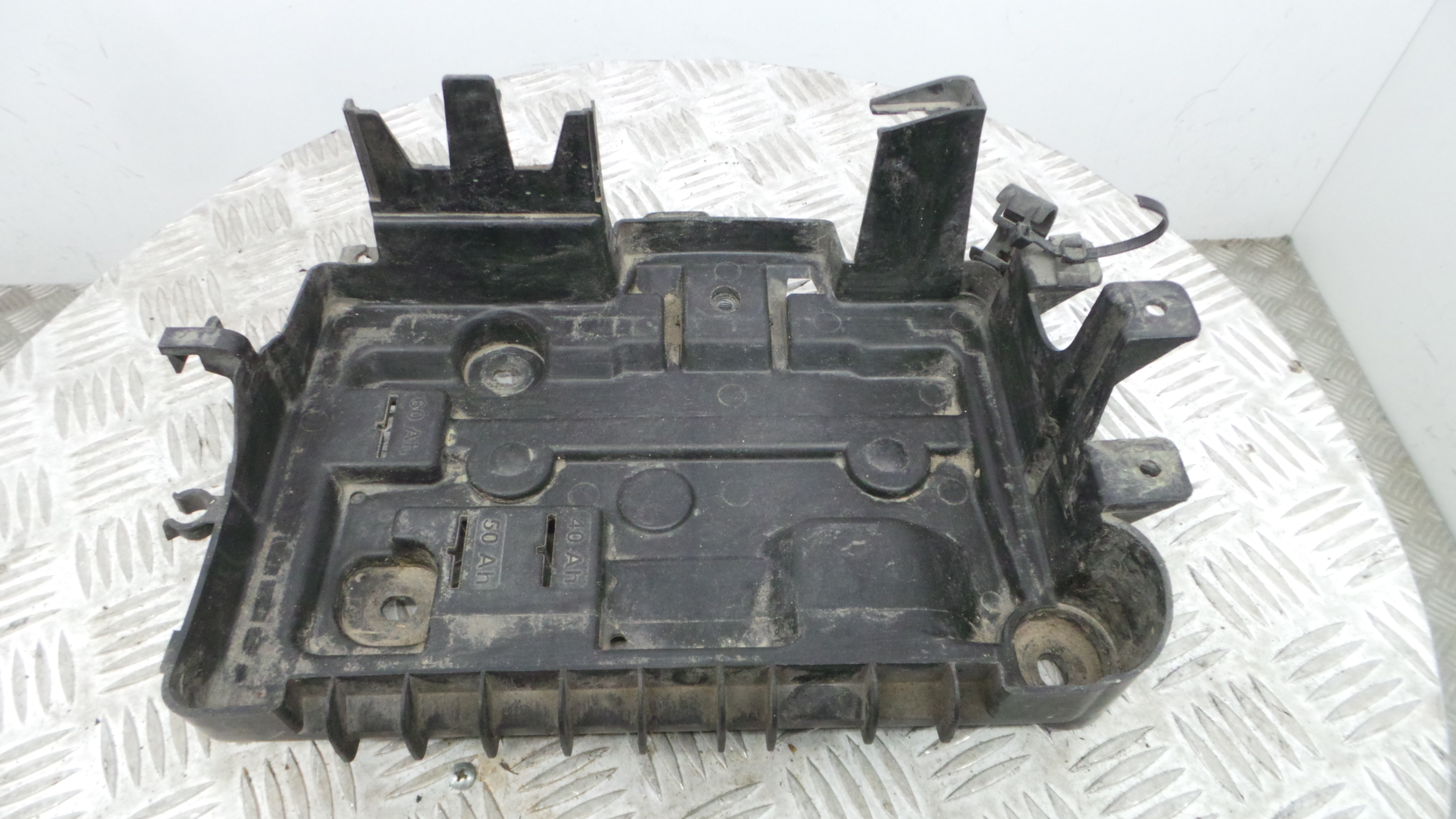 Base da Bateria 13296473 - OPEL CORSA D (S07)-33630605