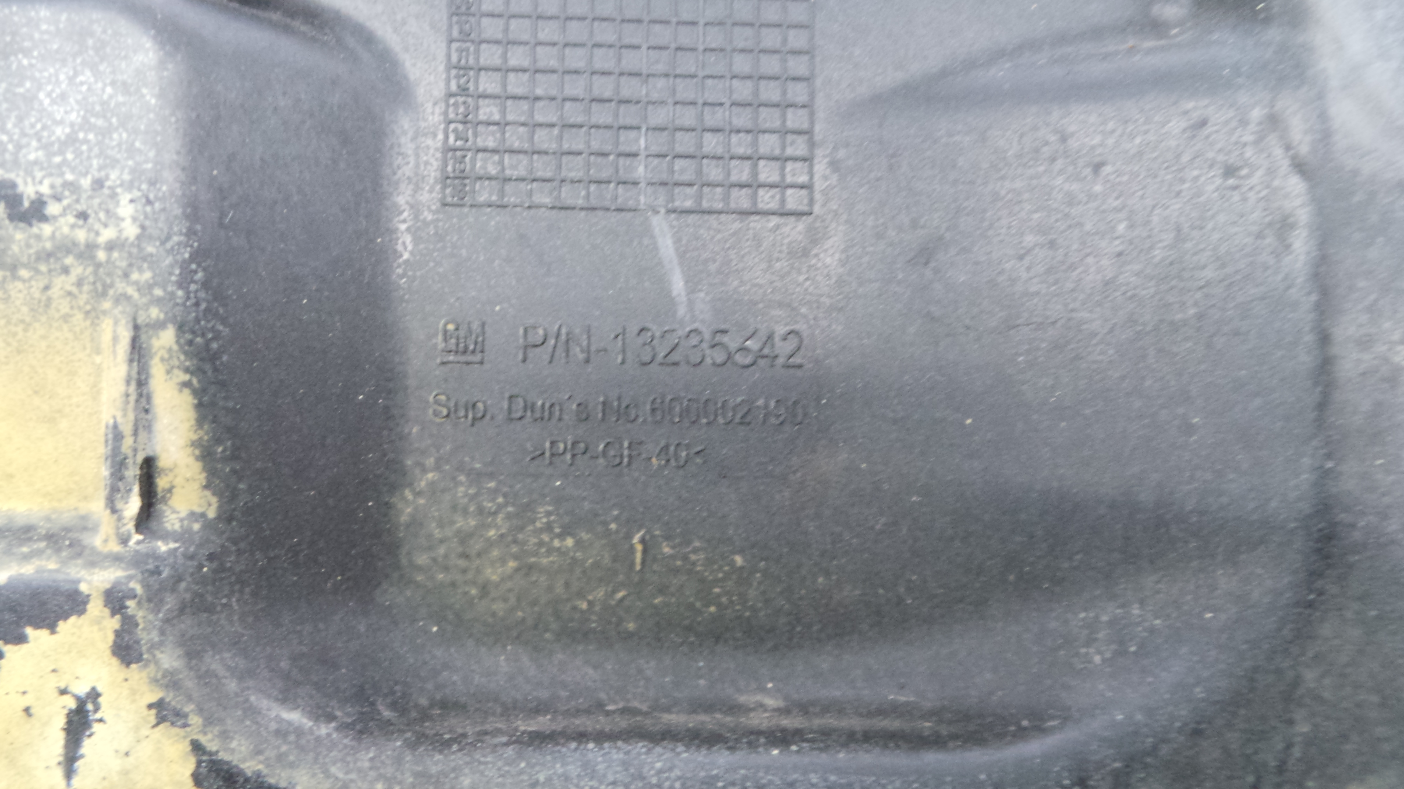 Base da Bateria 13235642 - OPEL CORSA D (S07)-33630611