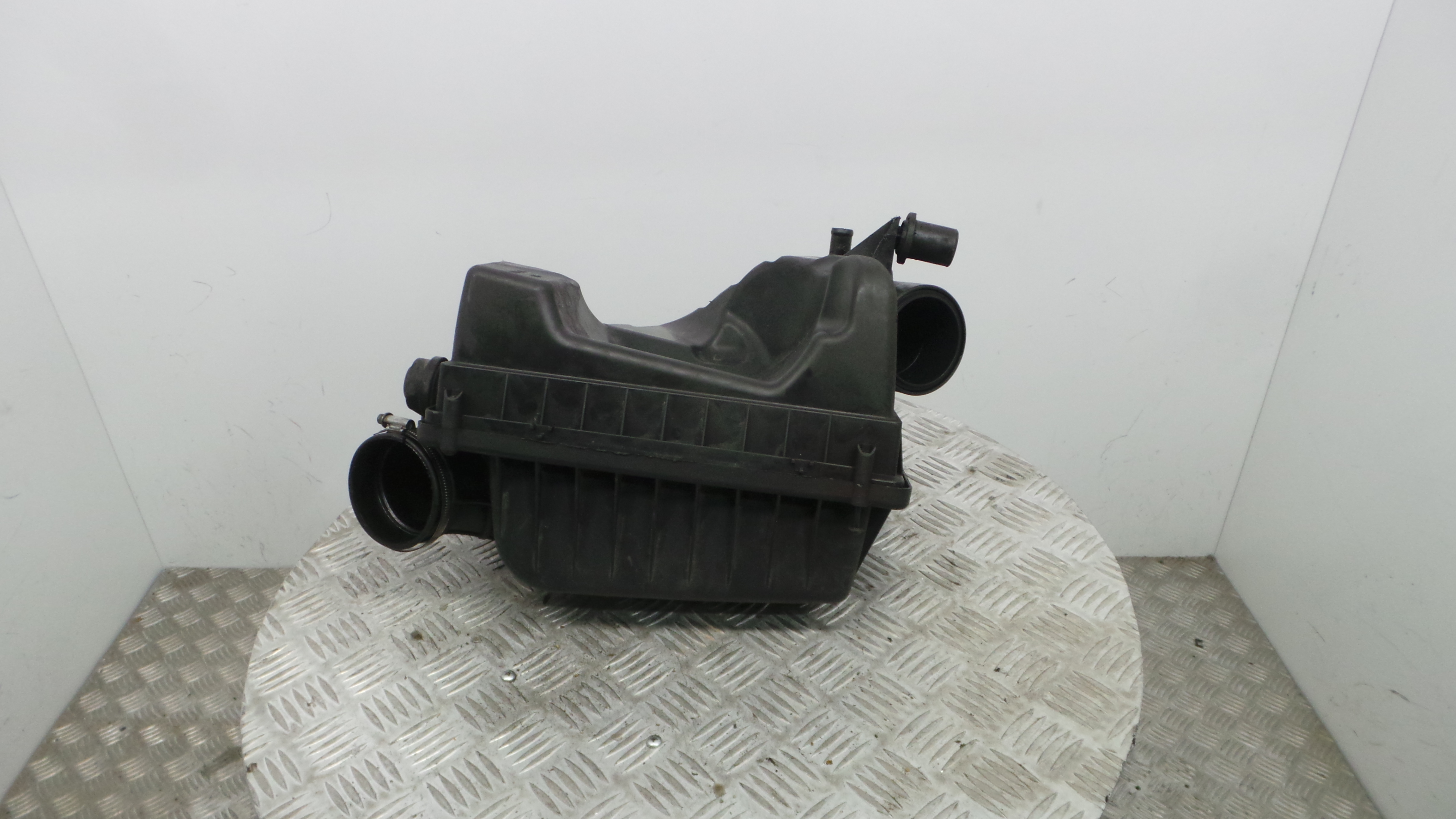 Caixa Filtro de Ar  55556464 - OPEL ASTRA H (A04)-33630626