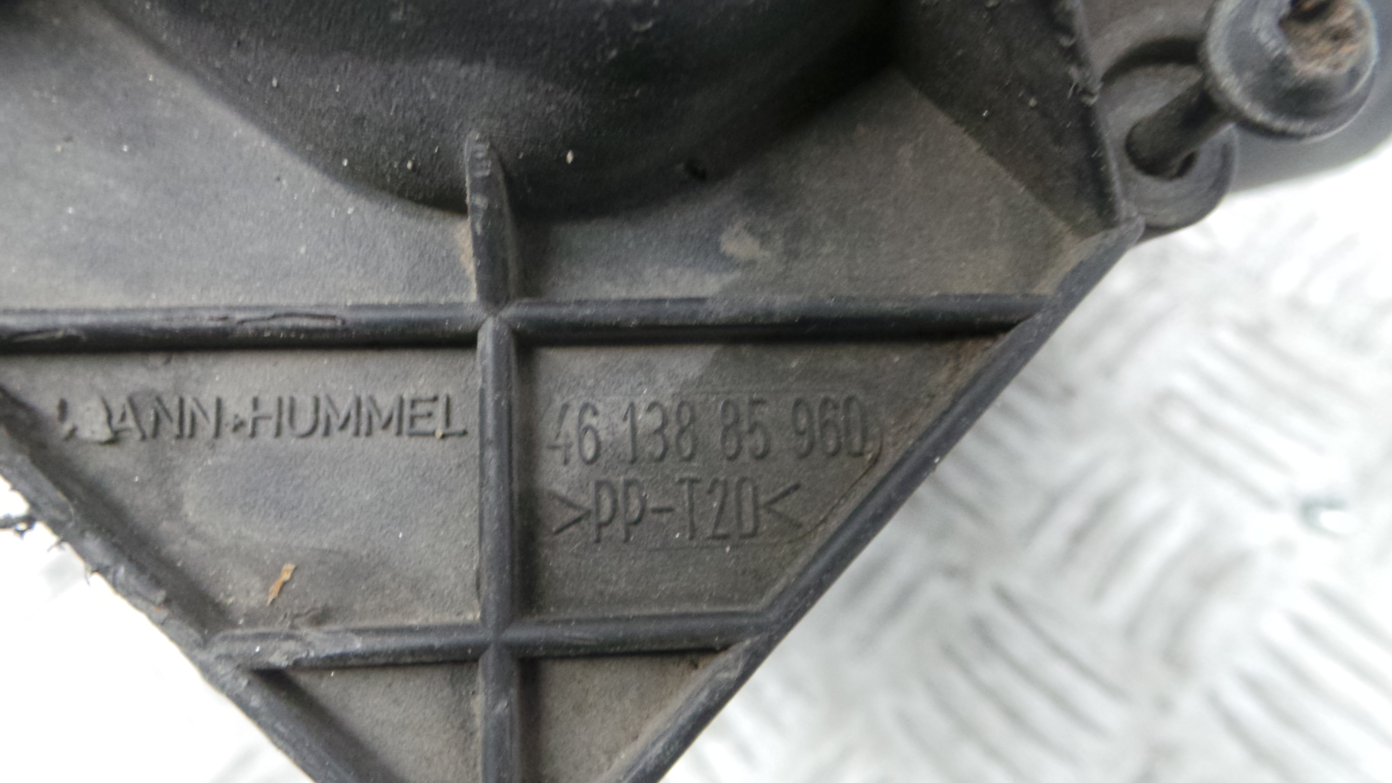 Caixa Filtro de Ar  460023377 - OPEL ASTRA H (A04)-33630634