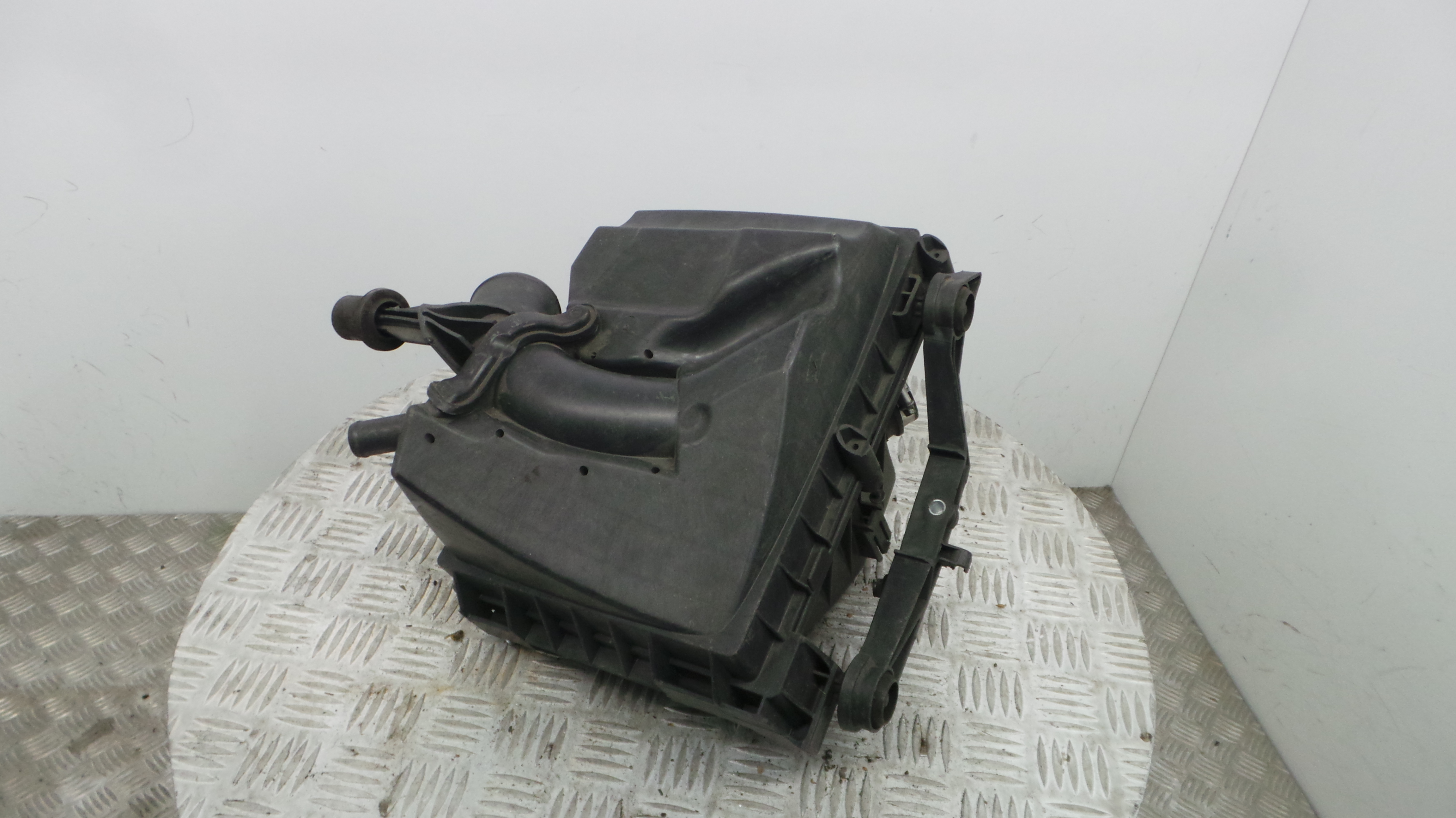 Caixa Filtro de Ar 55355095 - OPEL CORSA C (X01)-33630713