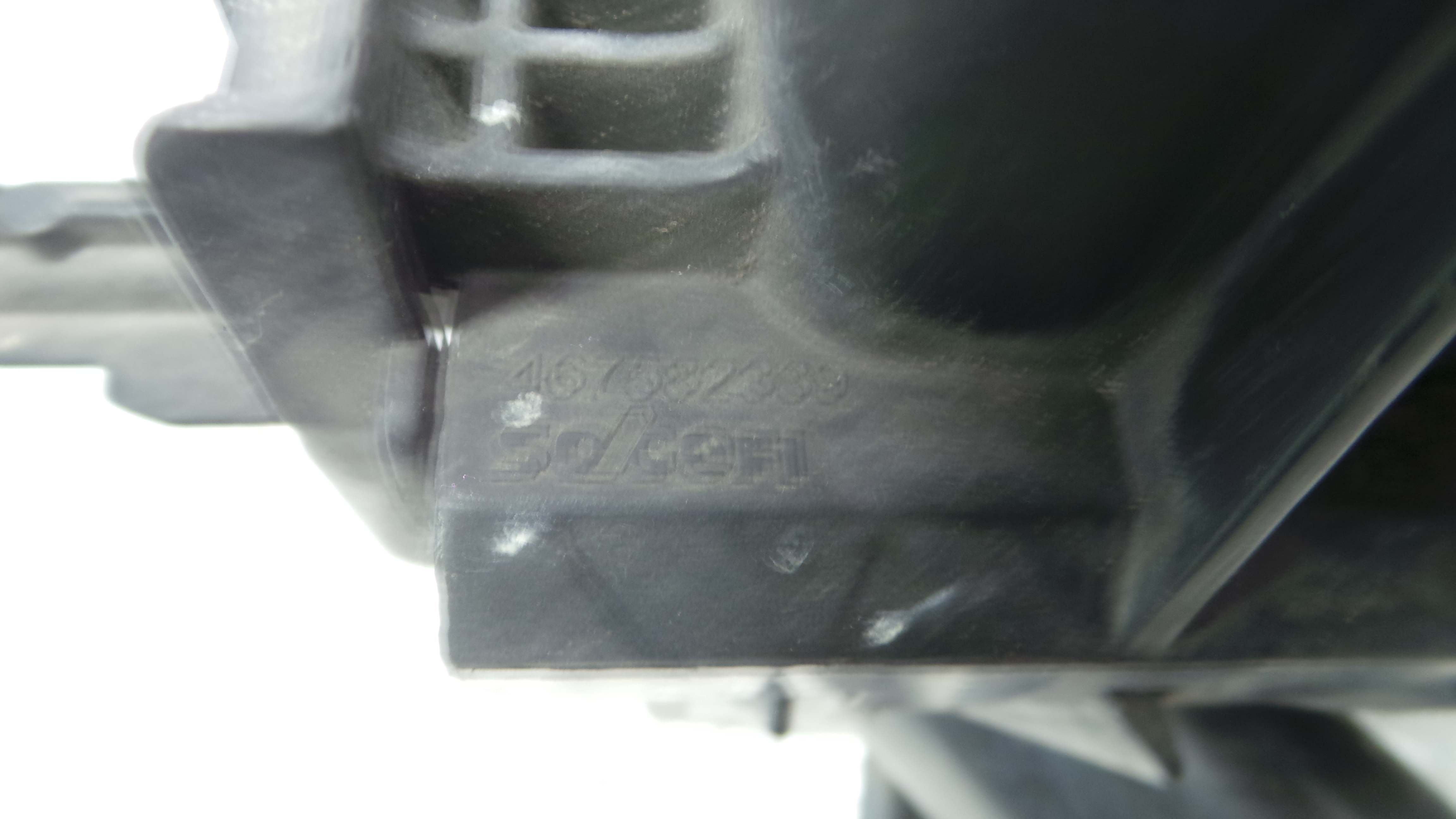 Caixa Filtro de Ar 13241653 - OPEL CORSA D (S07)-33630720