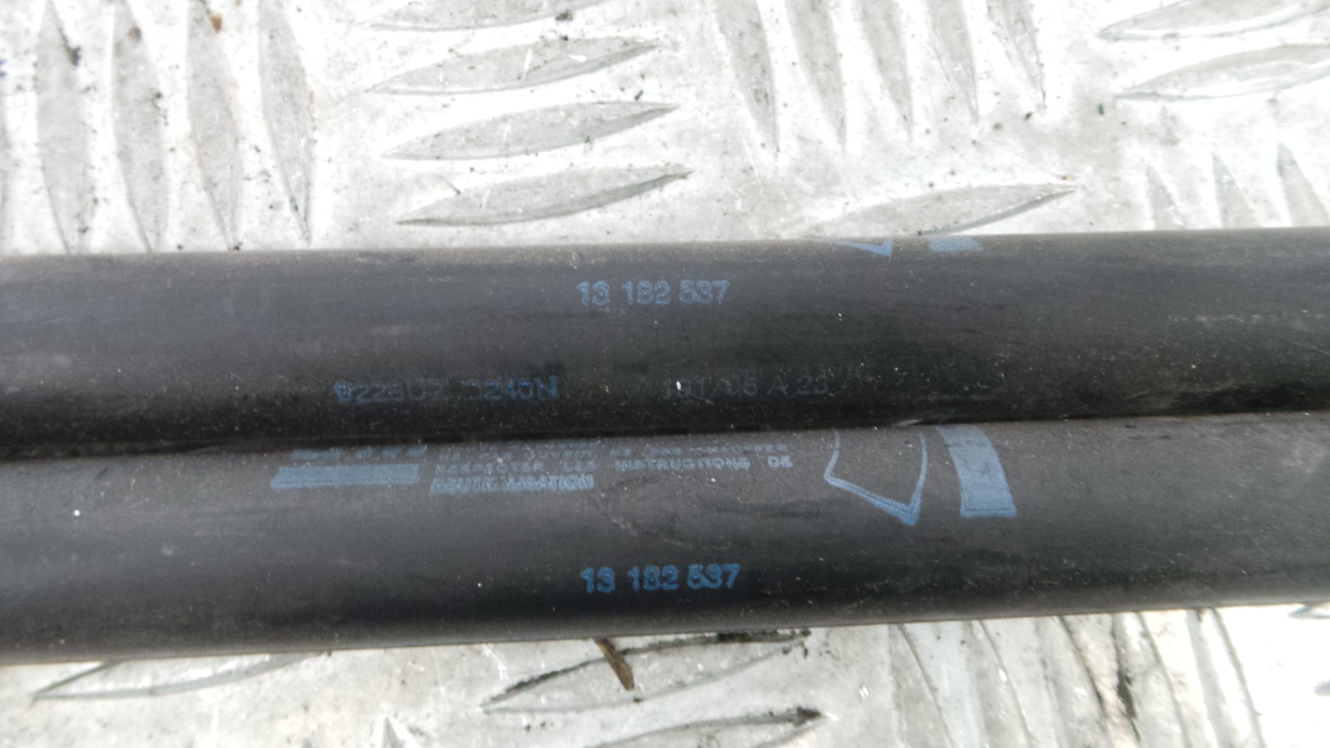 Amortecedor da Mala 13182537 - OPEL CORSA D (S07)-33631016