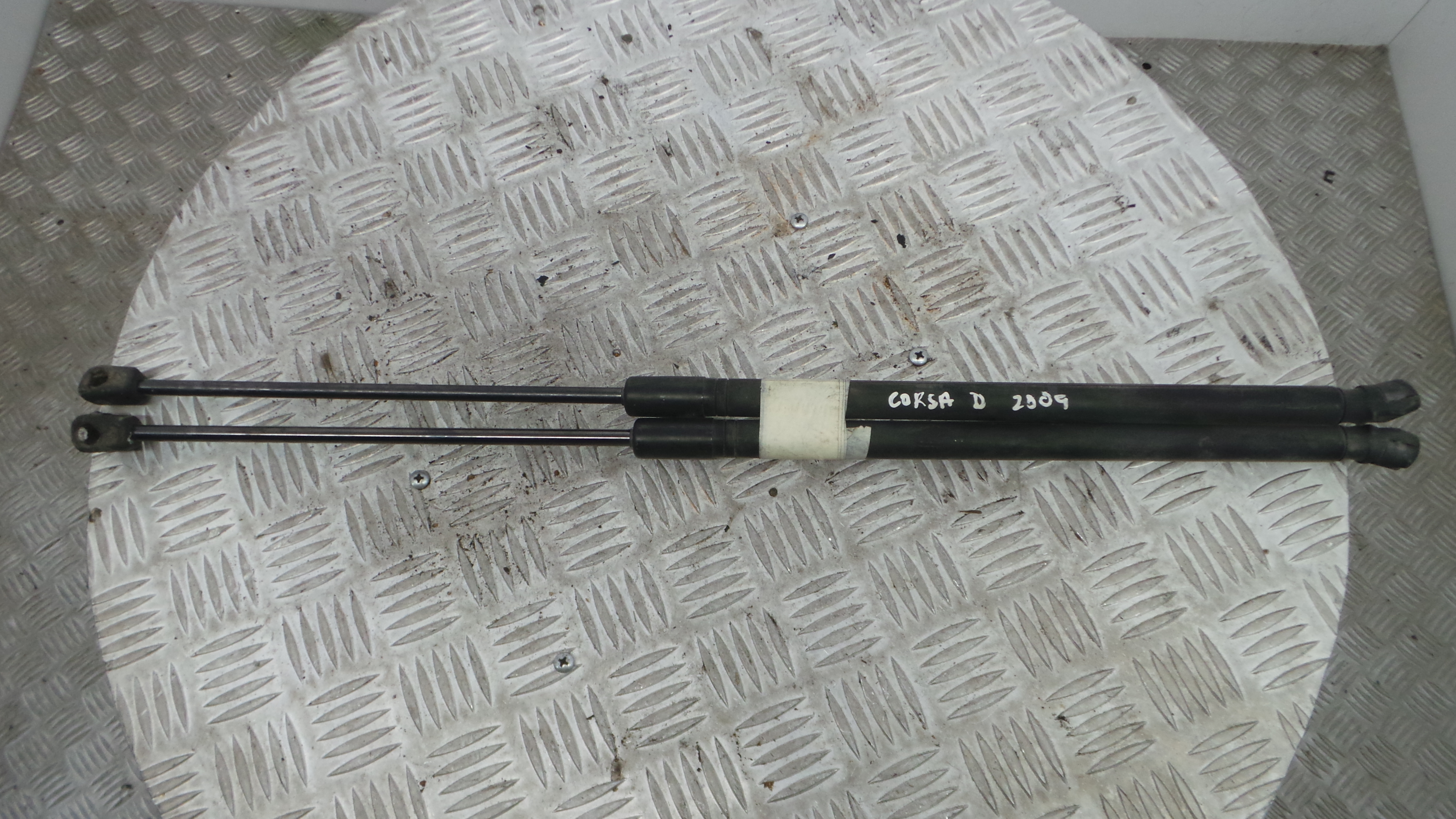 Amortecedor da Mala 13182309 - OPEL CORSA D (S07)-33631027