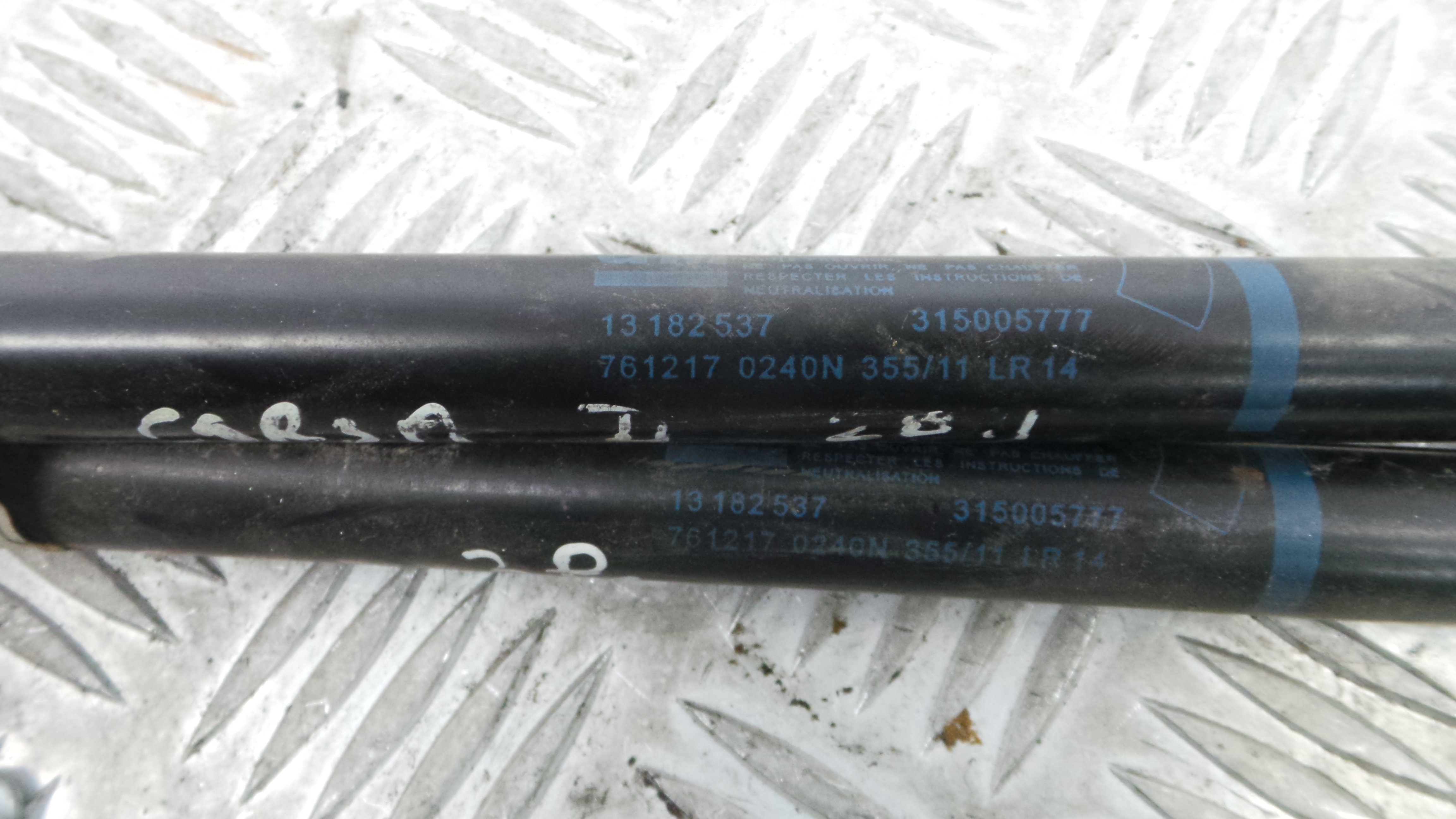 Amortecedor da Mala 13182537 - OPEL CORSA D (S07)-33631033