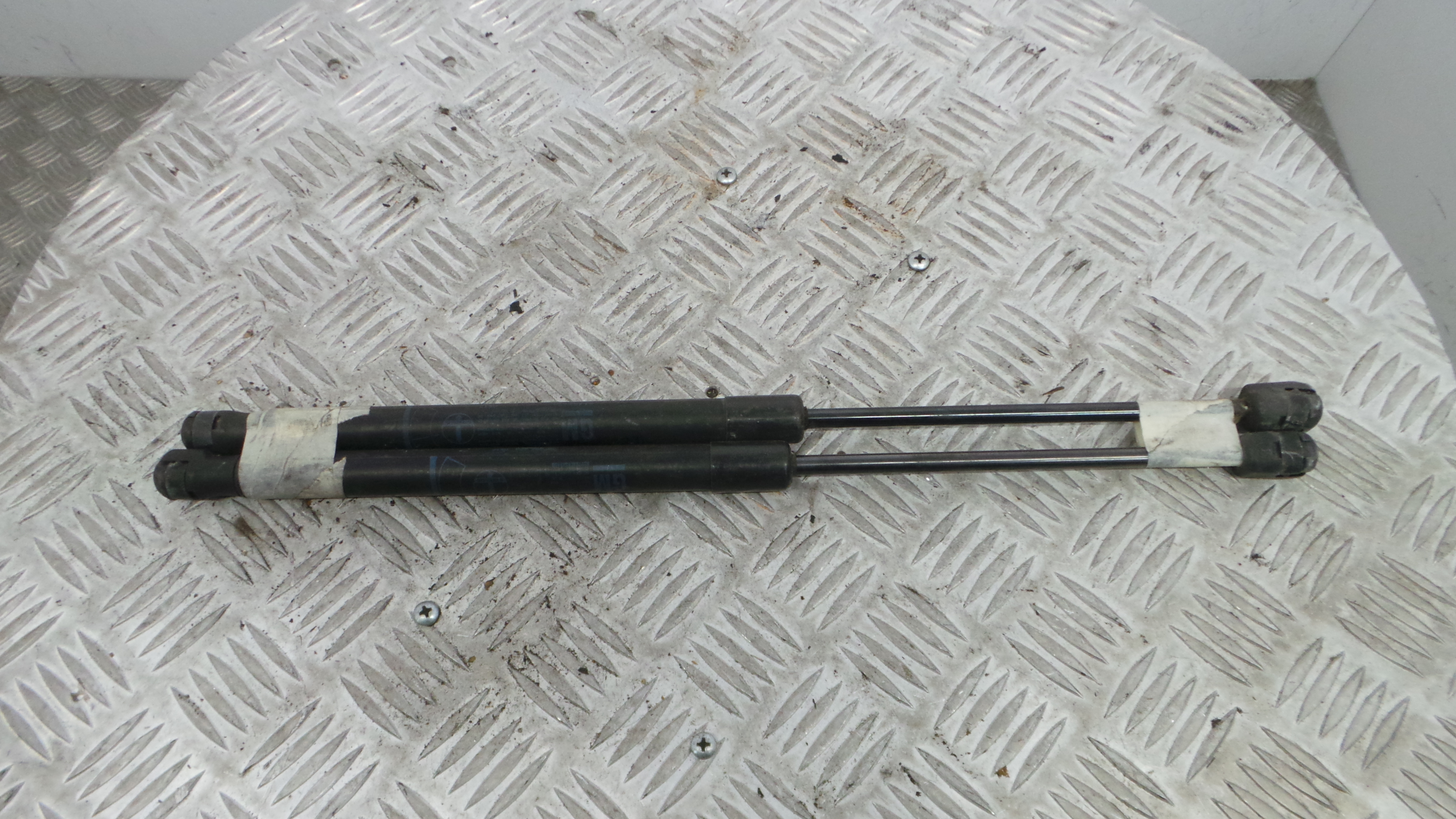 Amortecedor da Mala 24463829 - OPEL ASTRA H (A04)-33631051