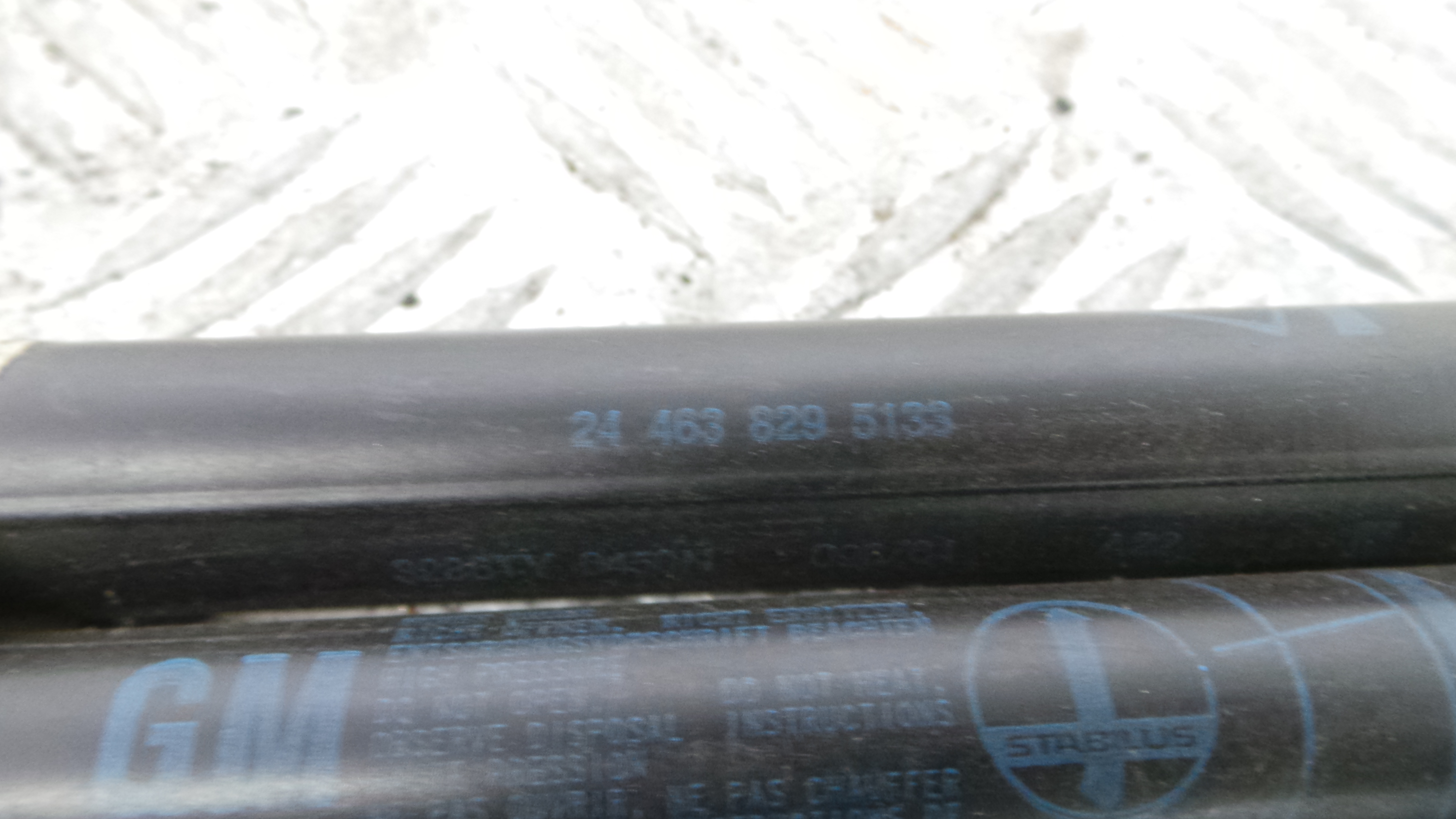 Amortecedor da Mala 24463829 - OPEL ASTRA H (A04)-33631064