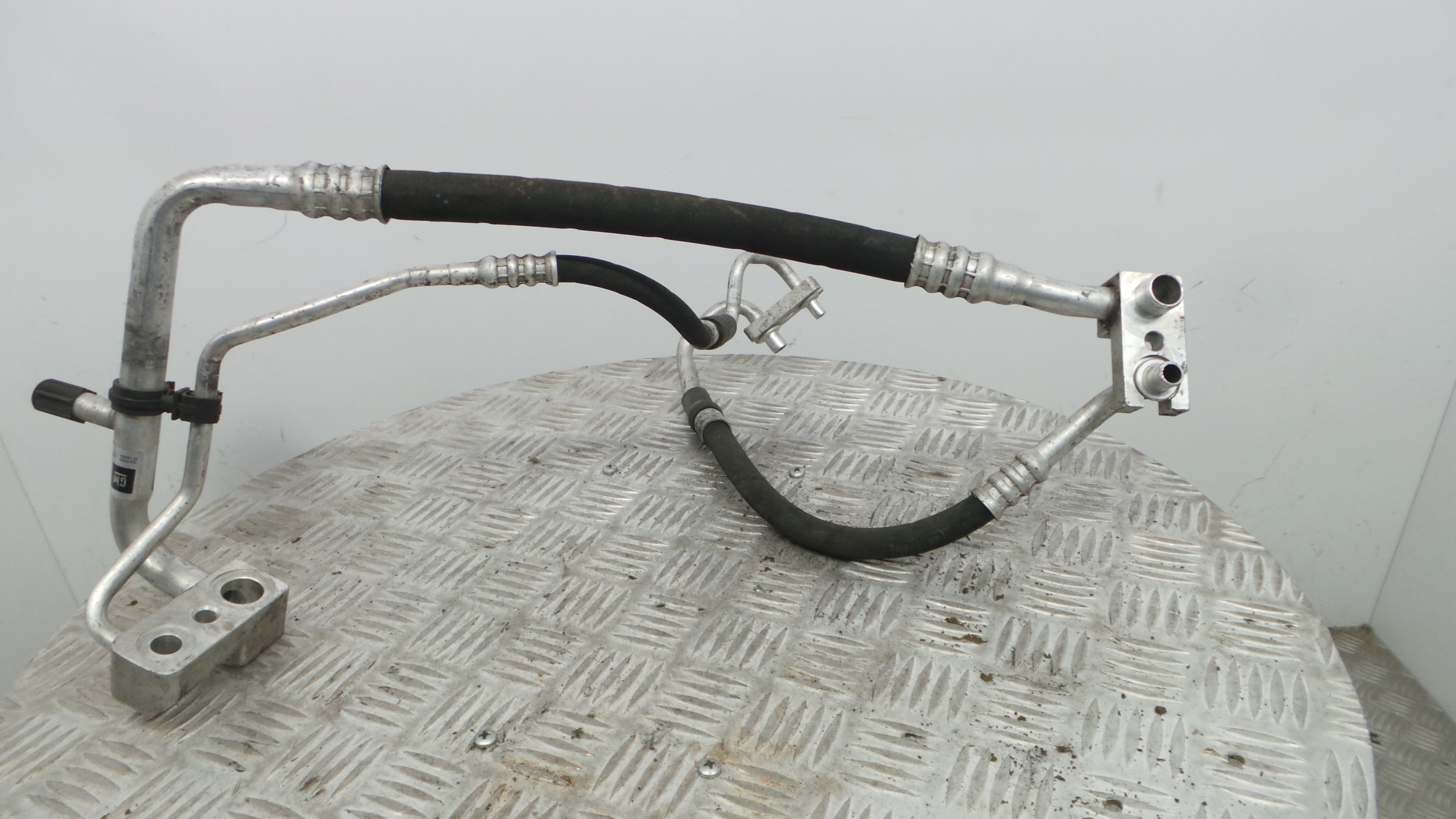 Tubos De Ar Condicionado 13270817 - OPEL CORSA D (S07)-33632277