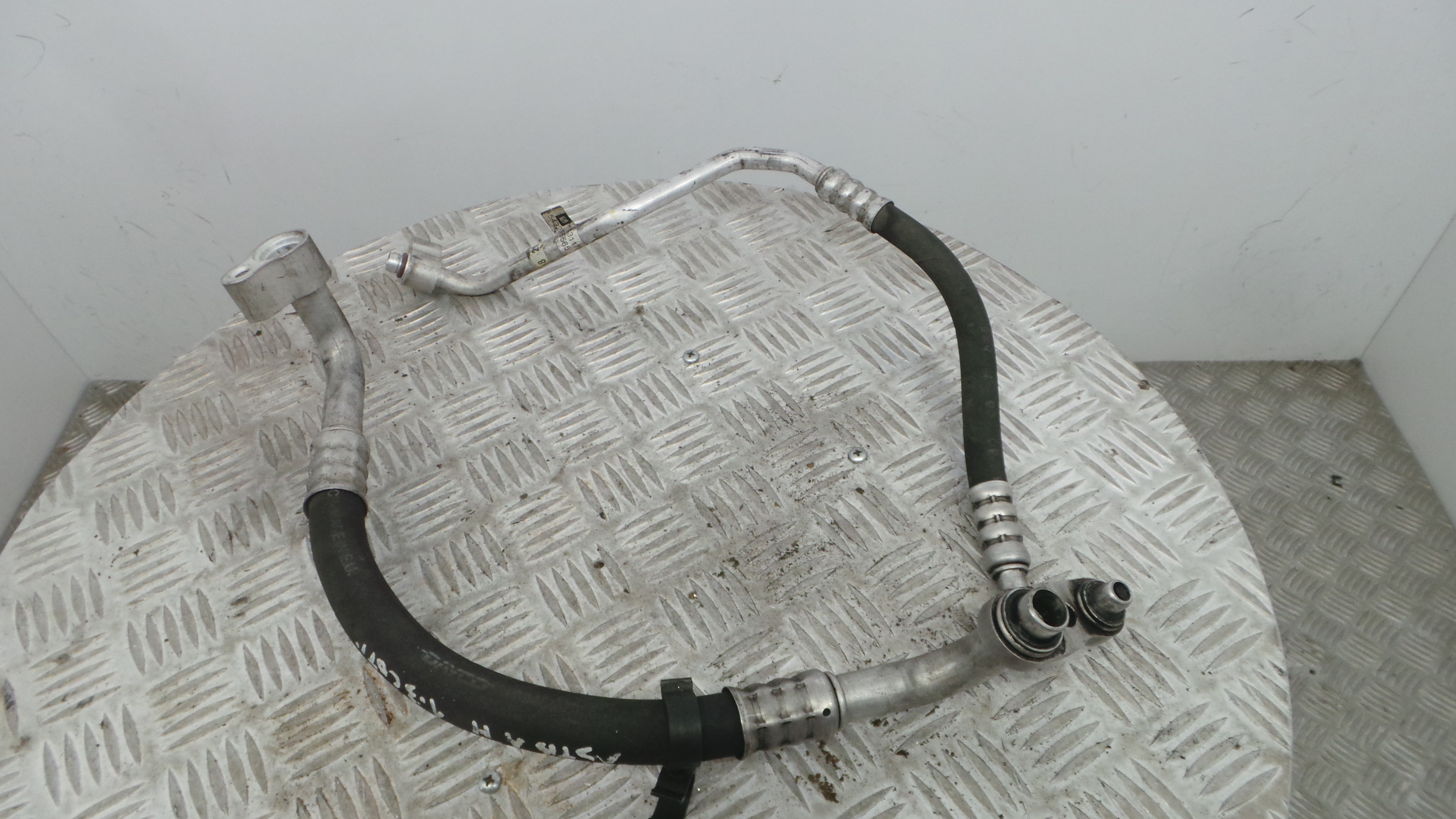 Tubos De Ar Condicionado 13117974 - OPEL ASTRA H (A04)-33632286