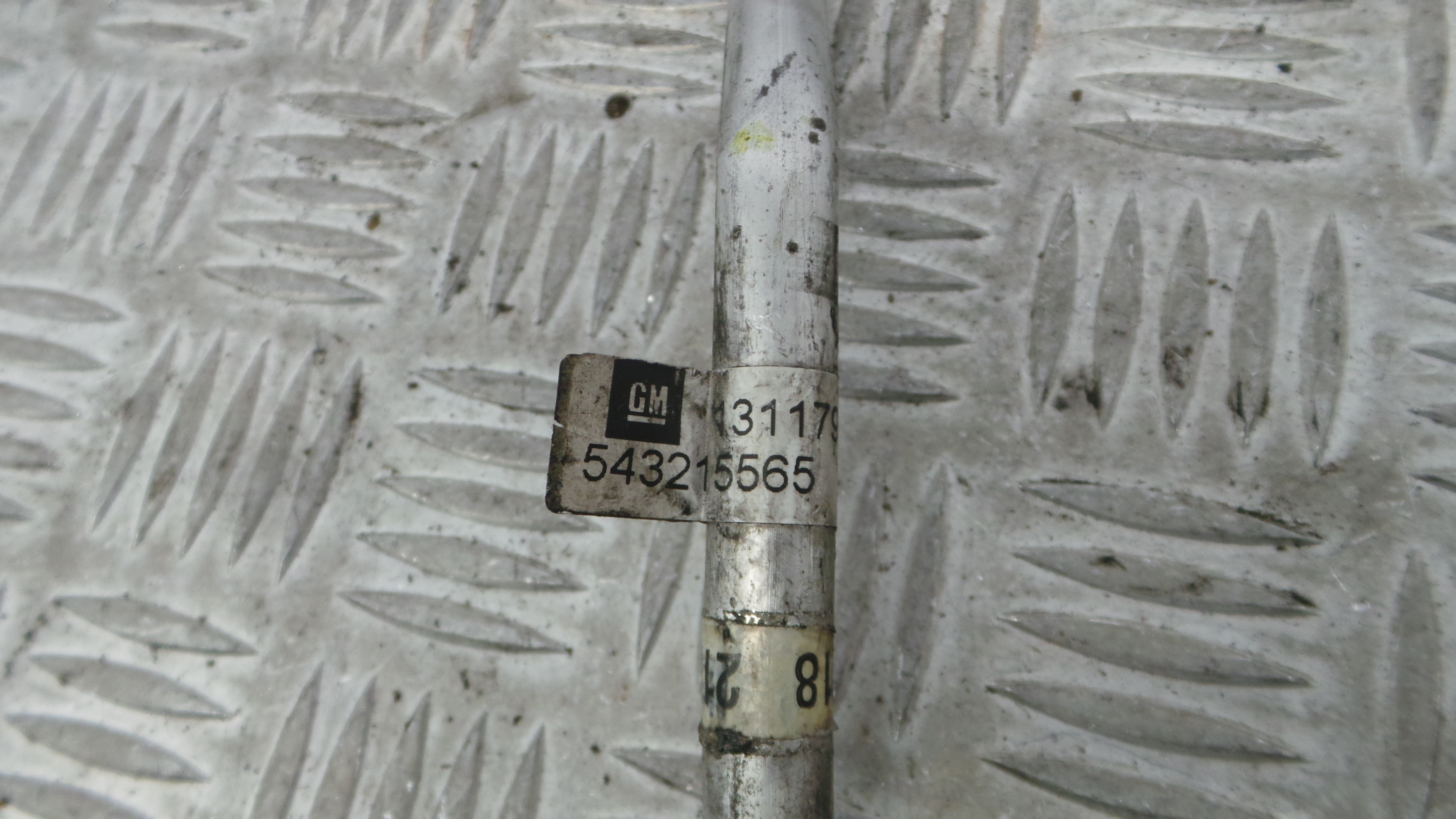 Tubos De Ar Condicionado 13117974 - OPEL ASTRA H (A04)-33632286