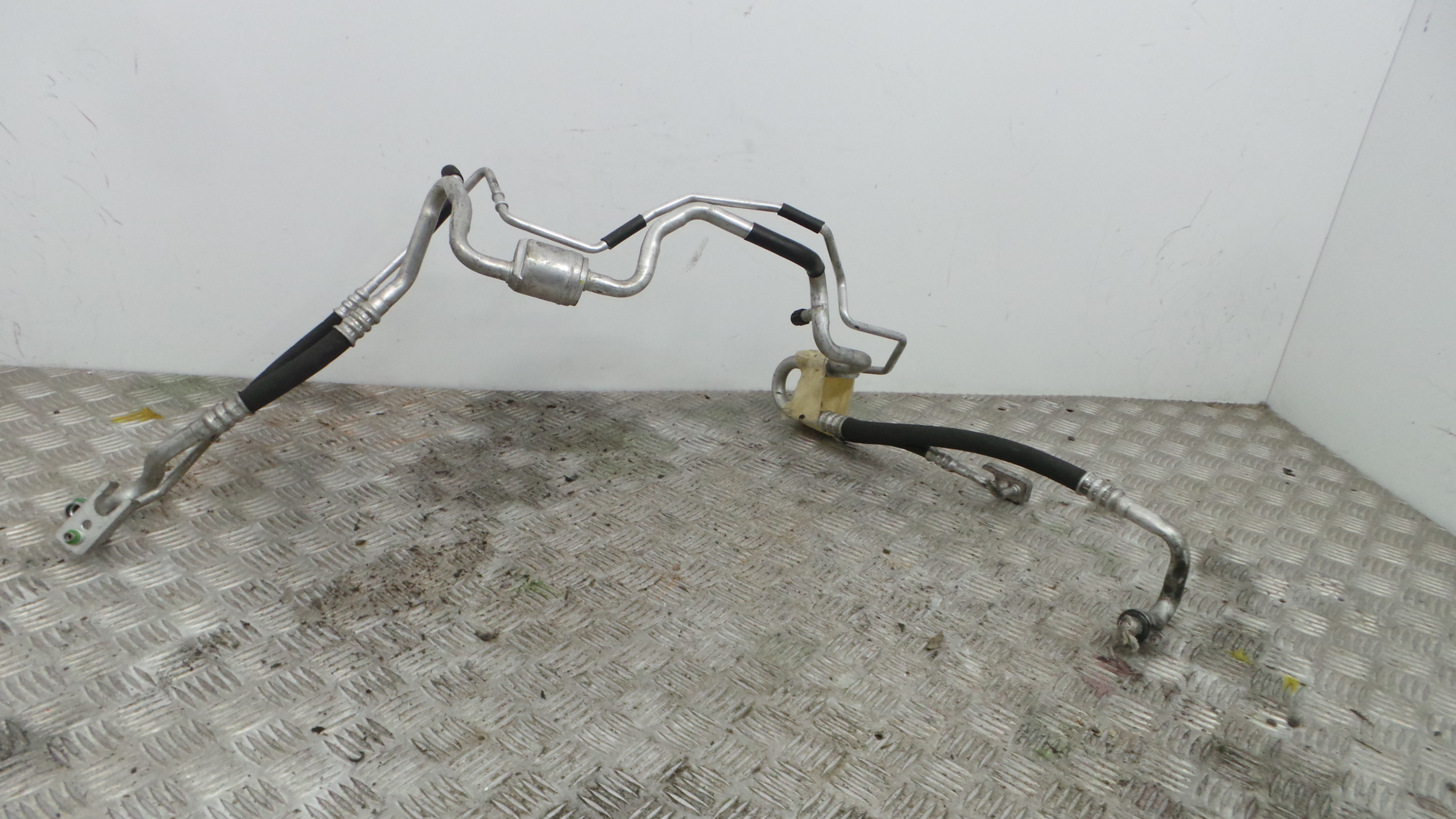 Tubos De Ar Condicionado 13114908 - OPEL CORSA C (X01)-33632313
