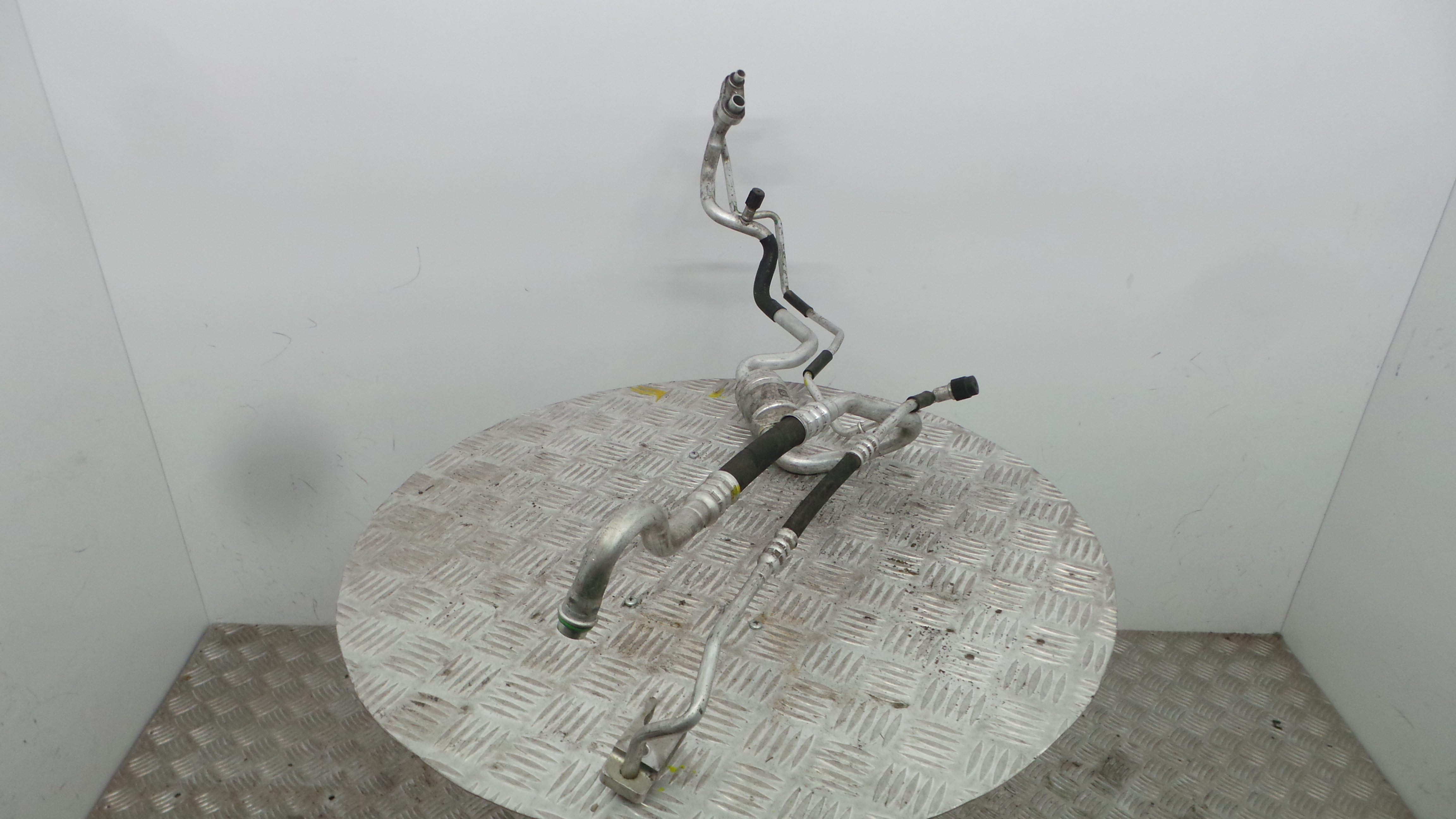 Tubos De Ar Condicionado 13114908 - OPEL CORSA C (X01)-33632334