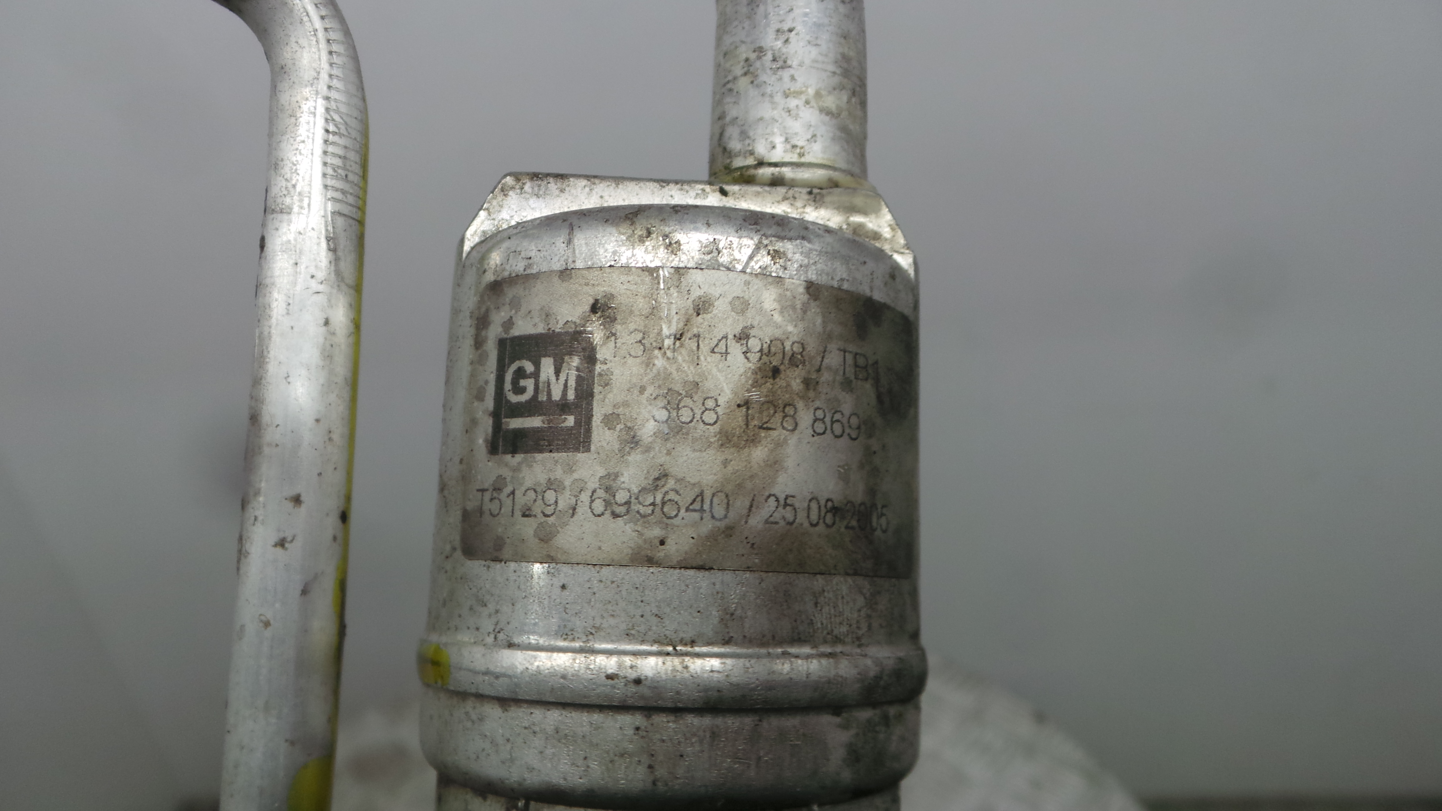 Tubos De Ar Condicionado 13114908 - OPEL CORSA C (X01)-33632334