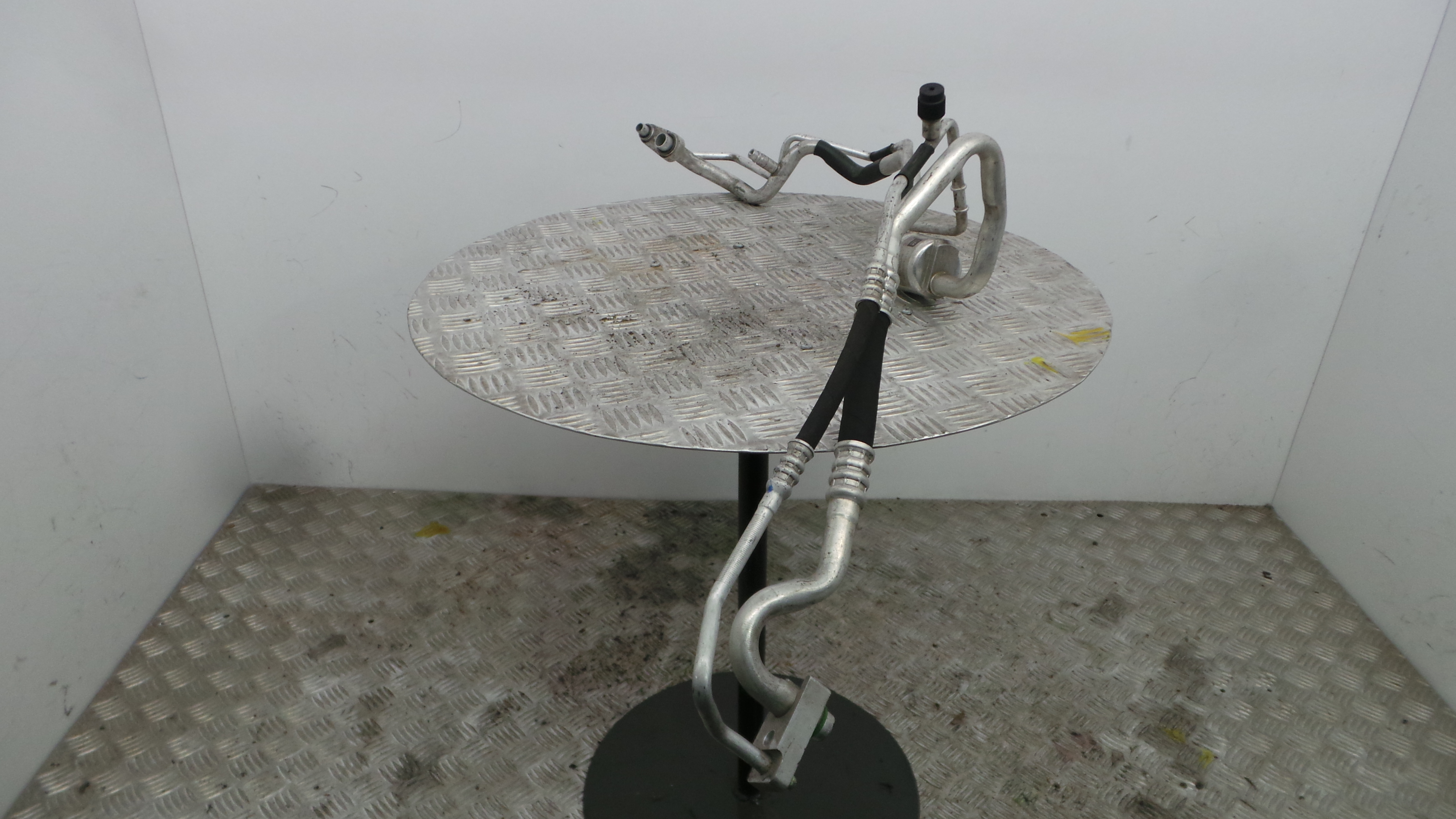 Tubos De Ar Condicionado 13114908 - OPEL CORSA C (X01)-33632348