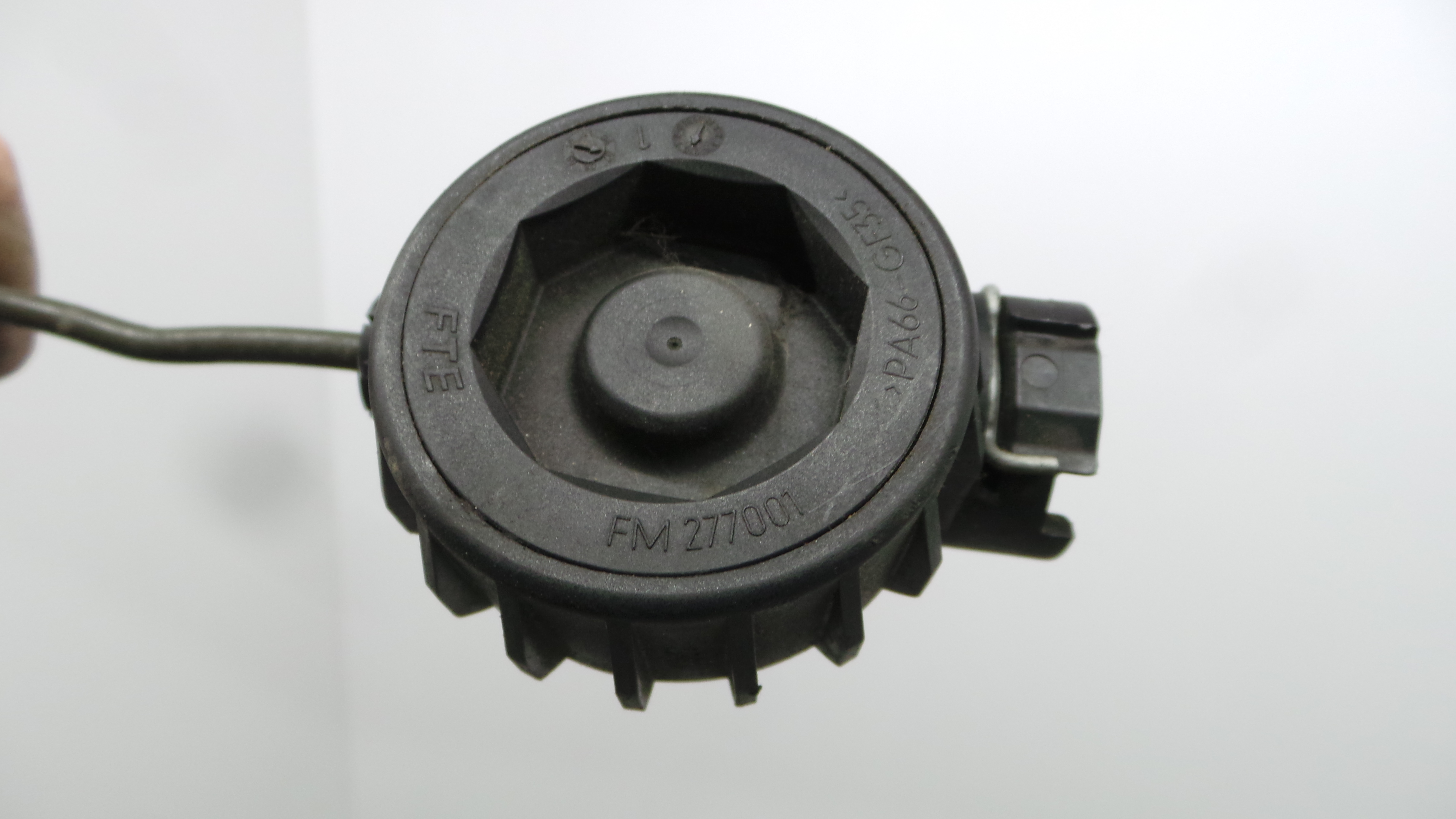 Cilindro Receptor De Embraiagem FM277001 - OPEL CORSA D (S07)-33632420