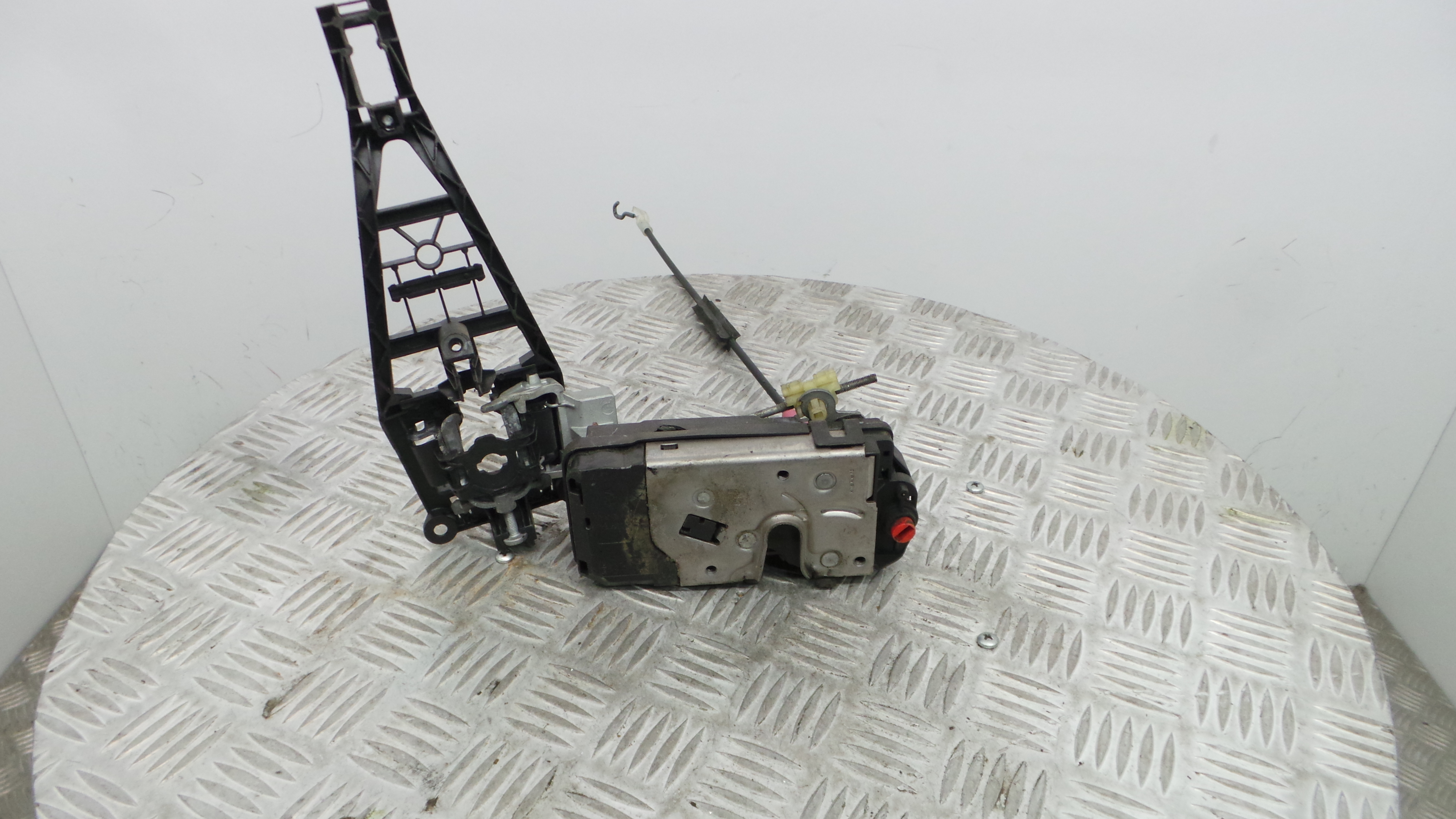 Fecho da Porta Trás Dto 13210739 - OPEL ASTRA H (A04)-33632653