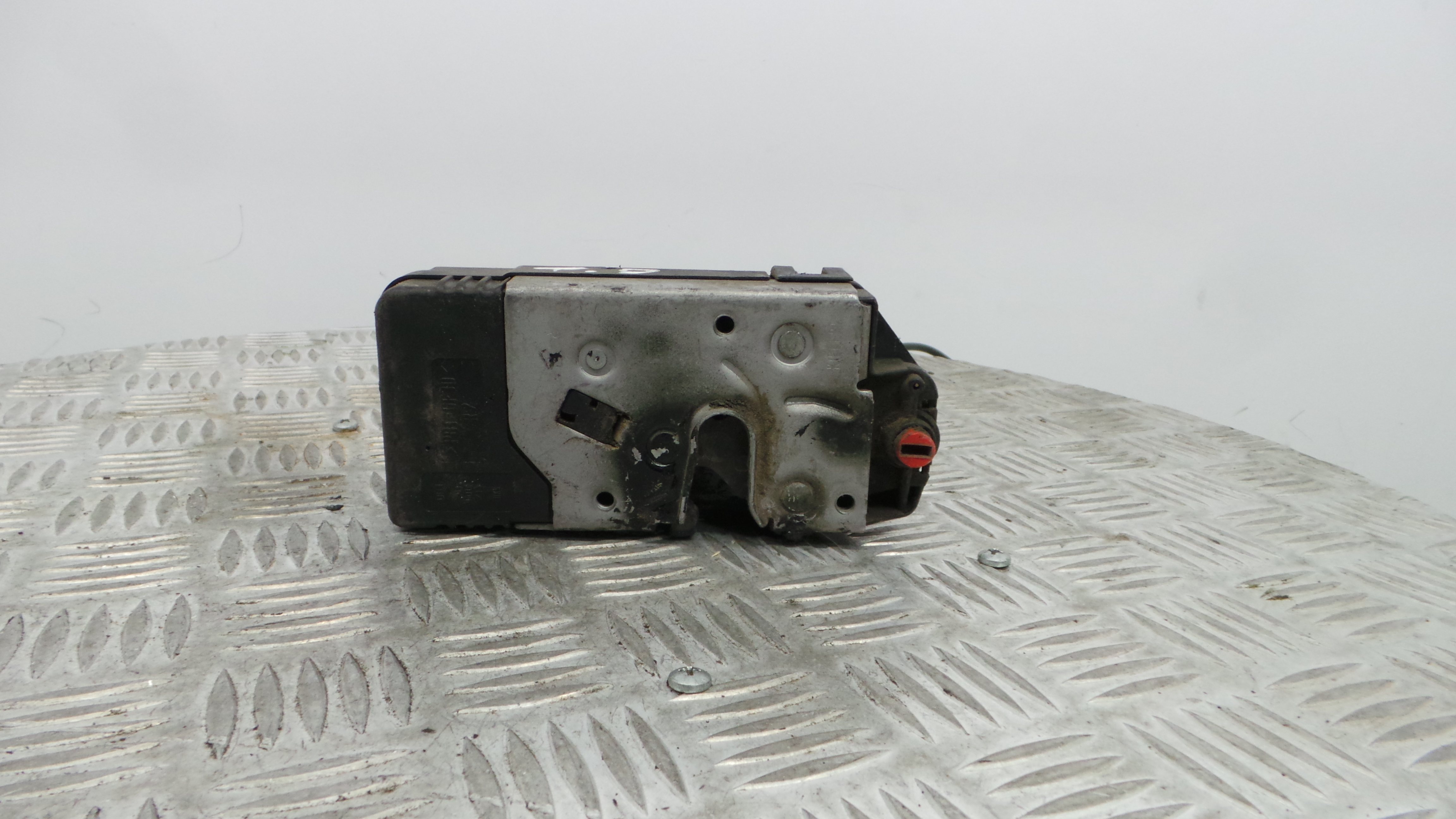 Fecho da Porta Trás Dto 24414139 - OPEL CORSA C (X01)-33632663