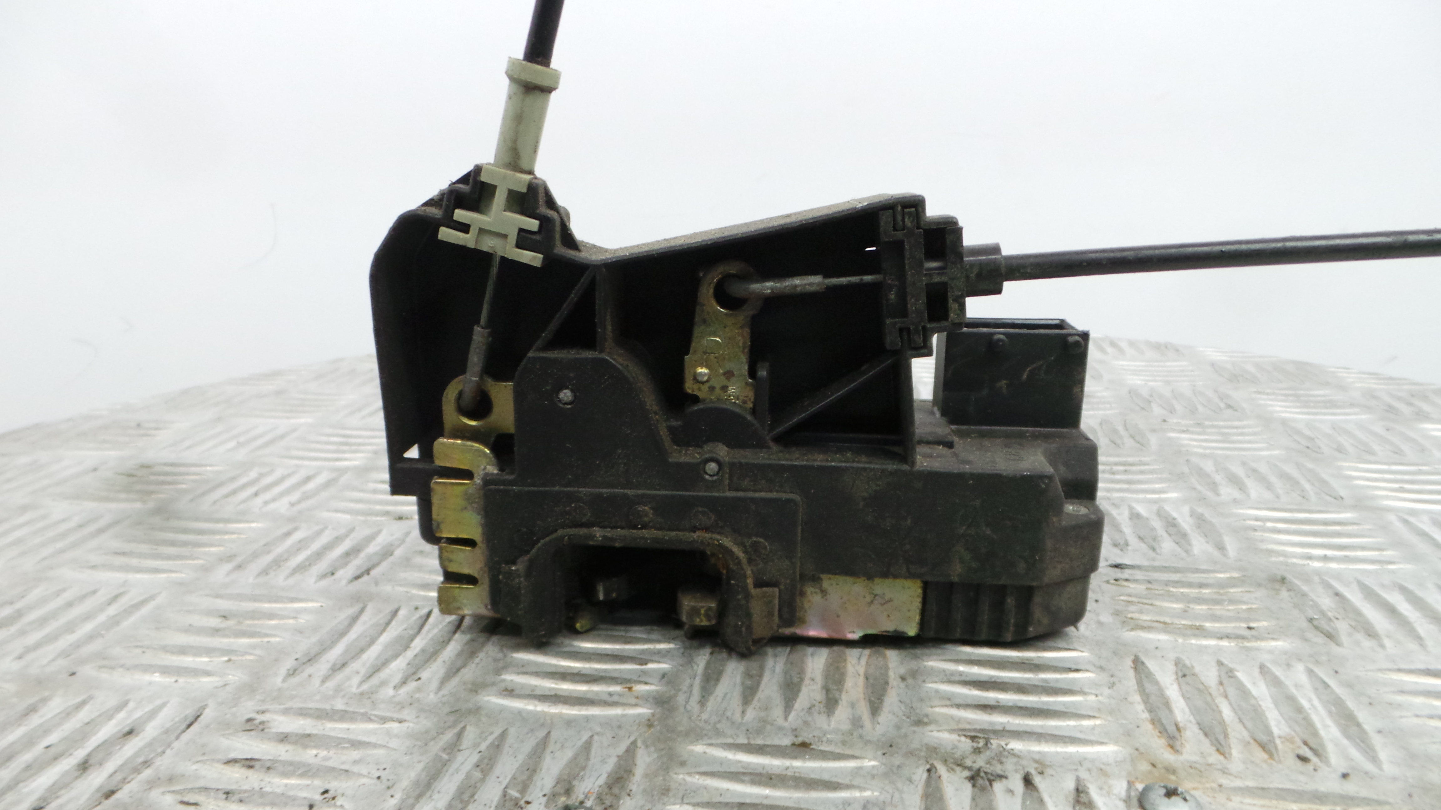 Fecho da Porta Frente Dto 90561154 - OPEL ASTRA G Hatchback (T98)-33632706