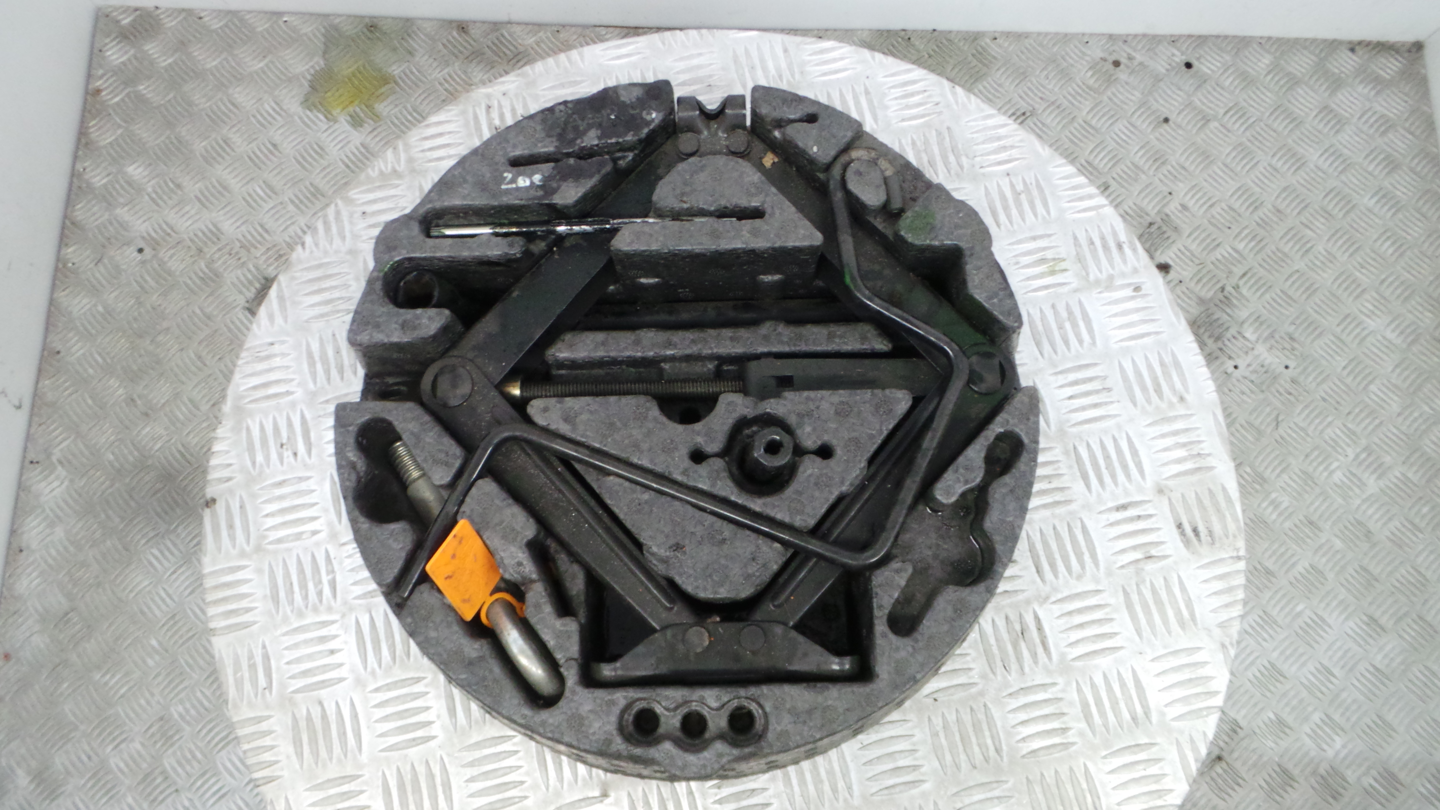 Kit Pneu Suplente 13162851 - OPEL ASTRA H (A04)-33632845