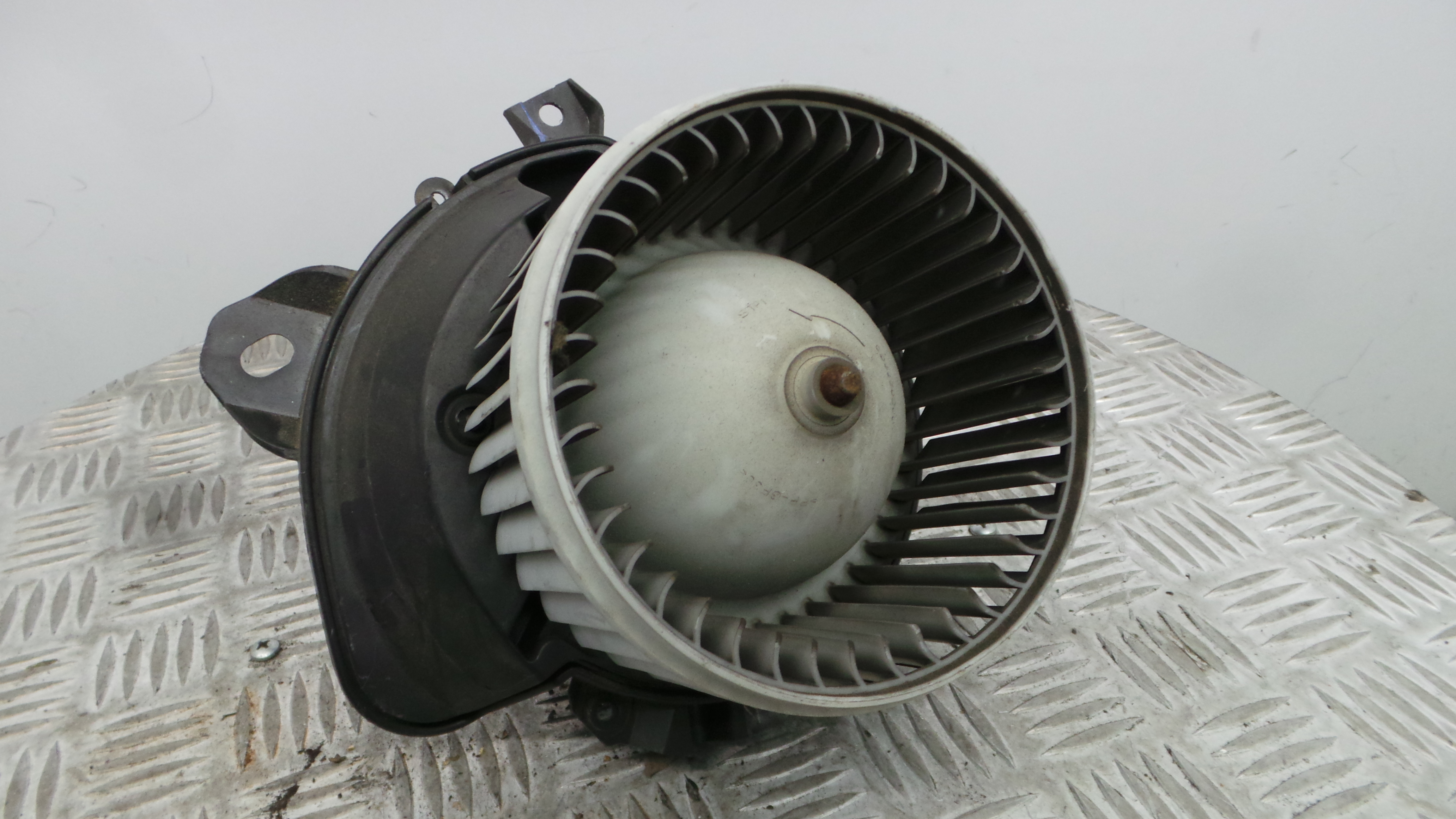 Motor da Chauffage / Motor de Sofagem 5D3330100 - OPEL CORSA D (S07)-33633239 Motor da Chauffage / Motor de Sofagem 5D3330100 - OPEL CORSA D (S07)-33633239