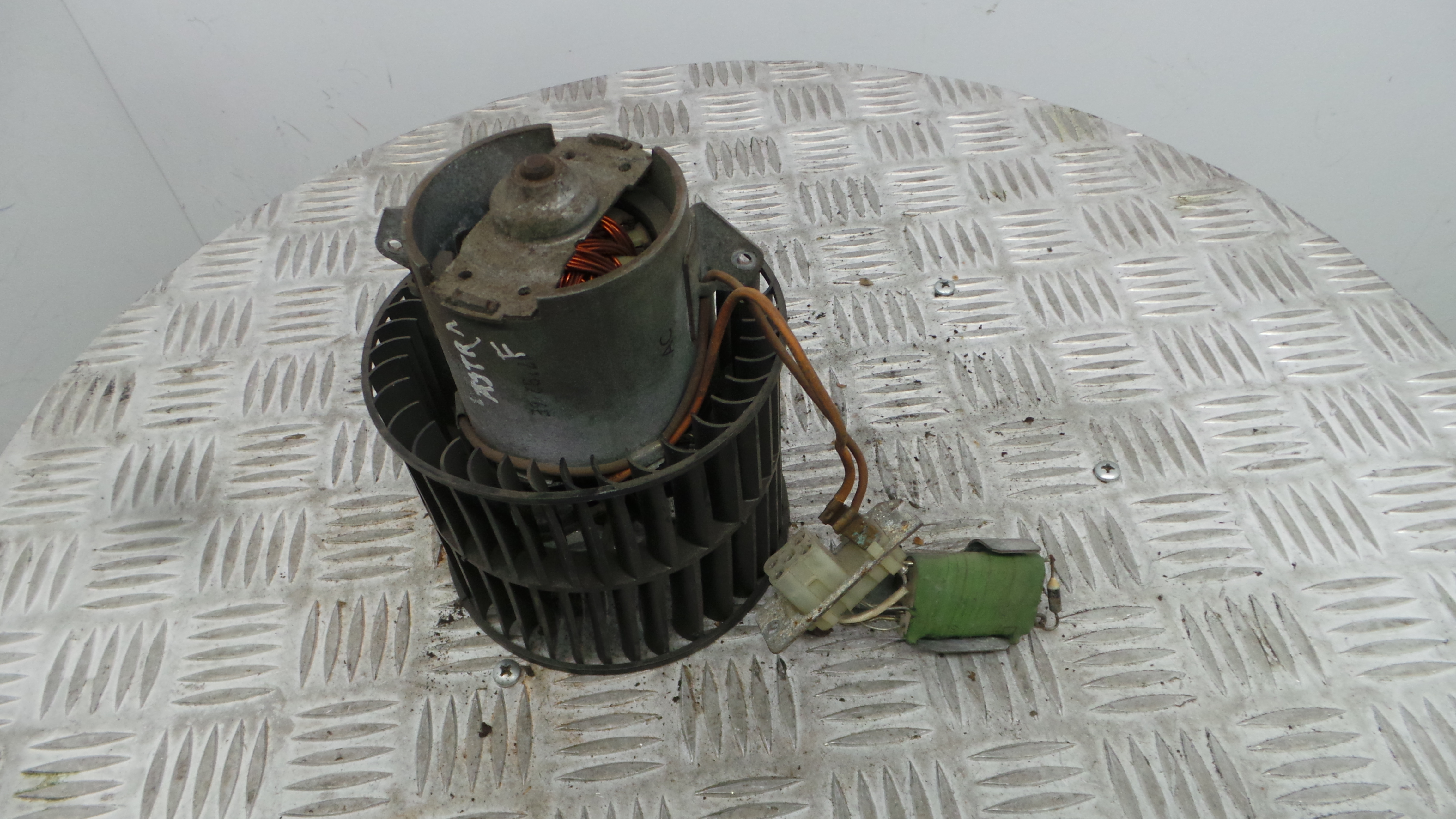 Motor da Chauffage / Motor de Sofagem 14528269 - OPEL ASTRA F Hatchback (T92)-33633259