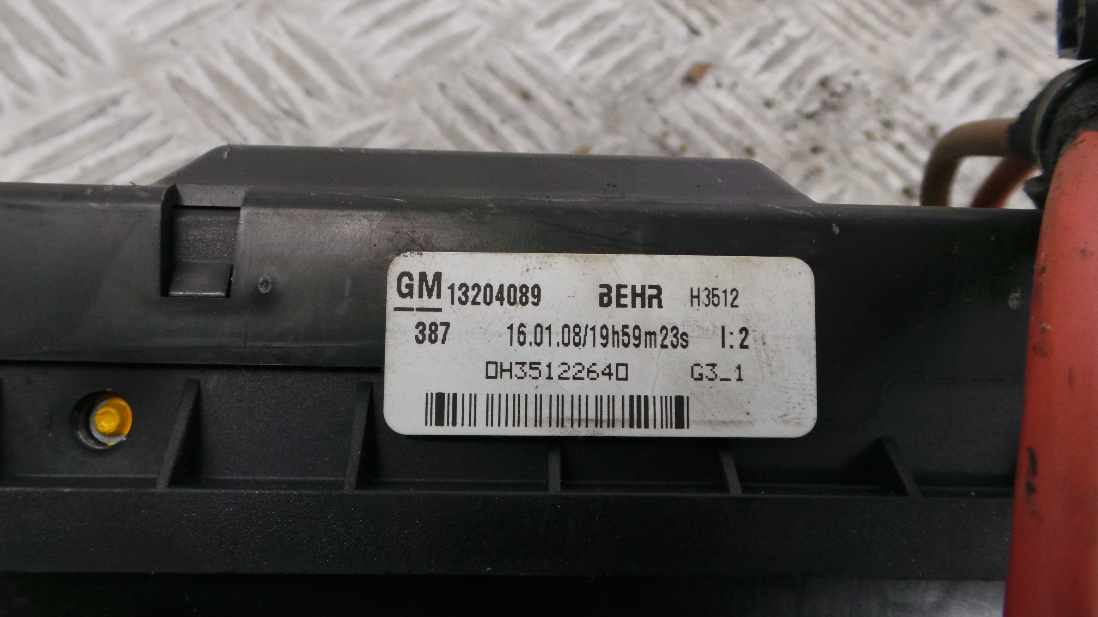 Radiador da Chaufagem / Sofagem 13204089 - OPEL ASTRA H (A04)-33633263