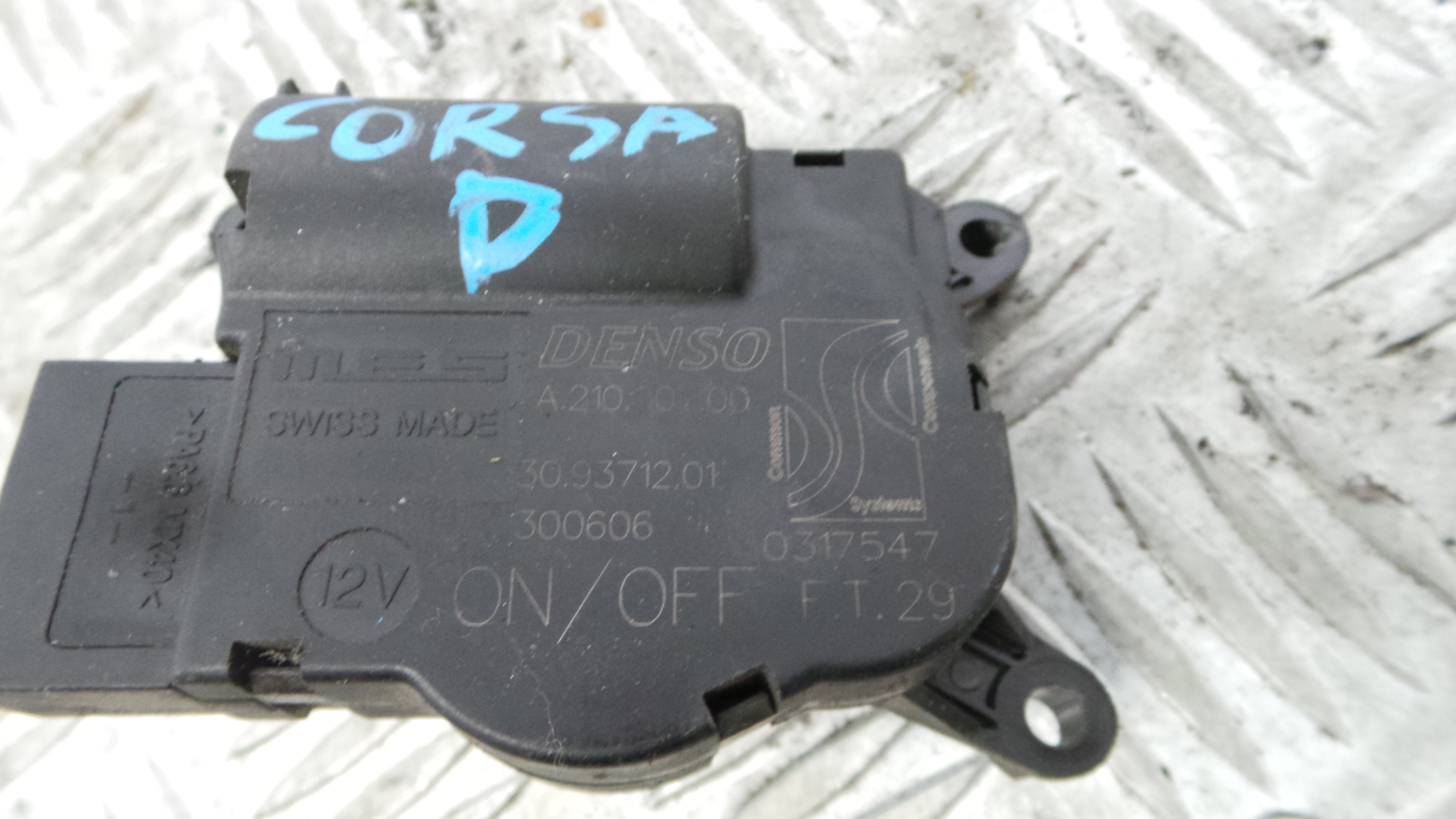 Atuador do Circuito de Ar A21000700 - OPEL CORSA D (S07)-33633697
