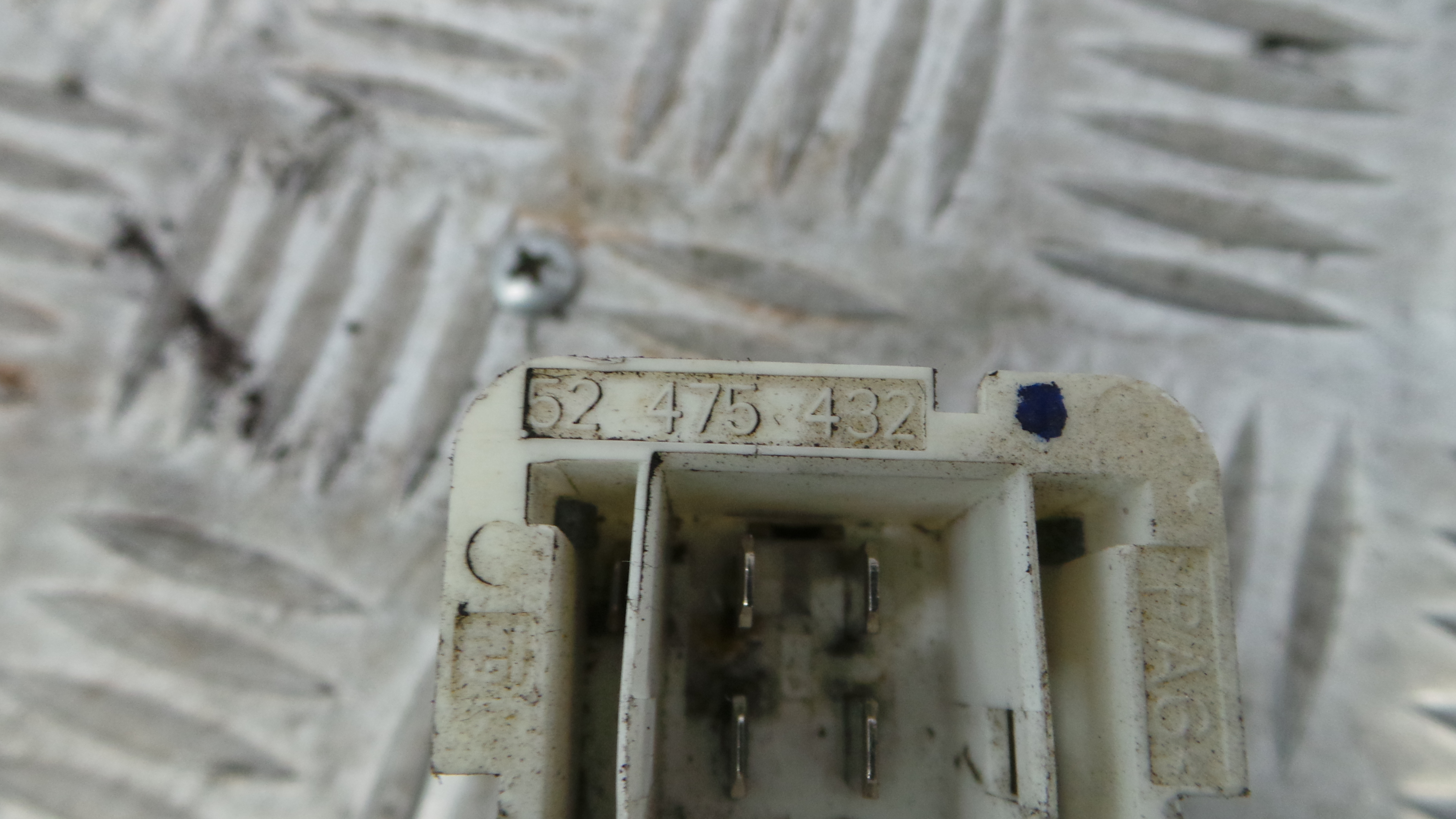 Resistência Ventilador Do Habitáculo 52475432 - OPEL ASTRA H (A04)-33633785