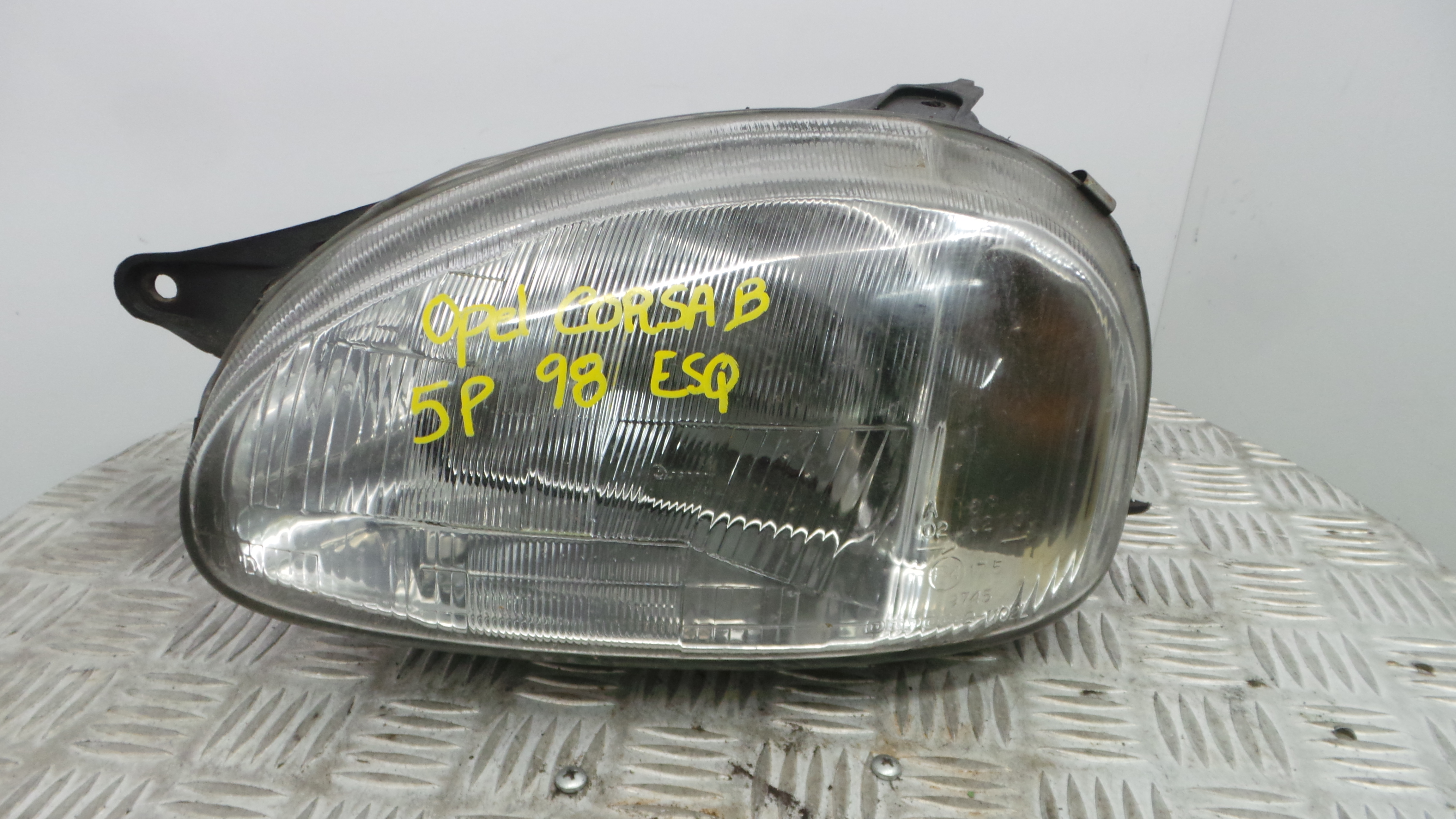 Ótica Esq 442-1102L – OPEL CORSA B (S93) Ótica Esq 442-1102L – OPEL CORSA B (S93)