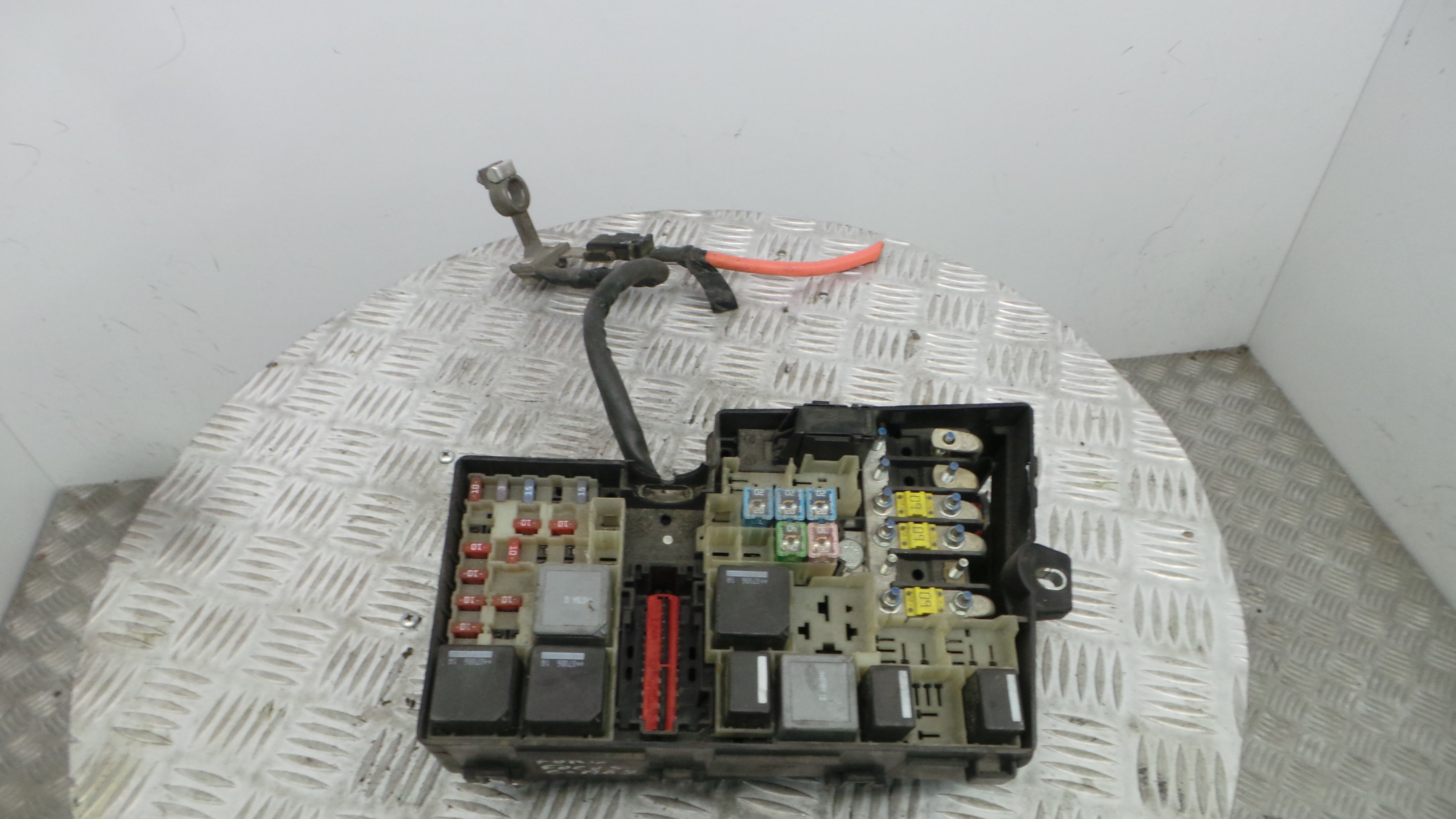 Caixa dos Fusíveis / BSI / UCH / SAM 3M5T-14A067-BC - FORD FOCUS C-MAX (DM2)-33634367 Caixa dos Fusíveis / BSI / UCH / SAM 3M5T-14A067-BC - FORD FOCUS C-MAX (DM2)-33634367