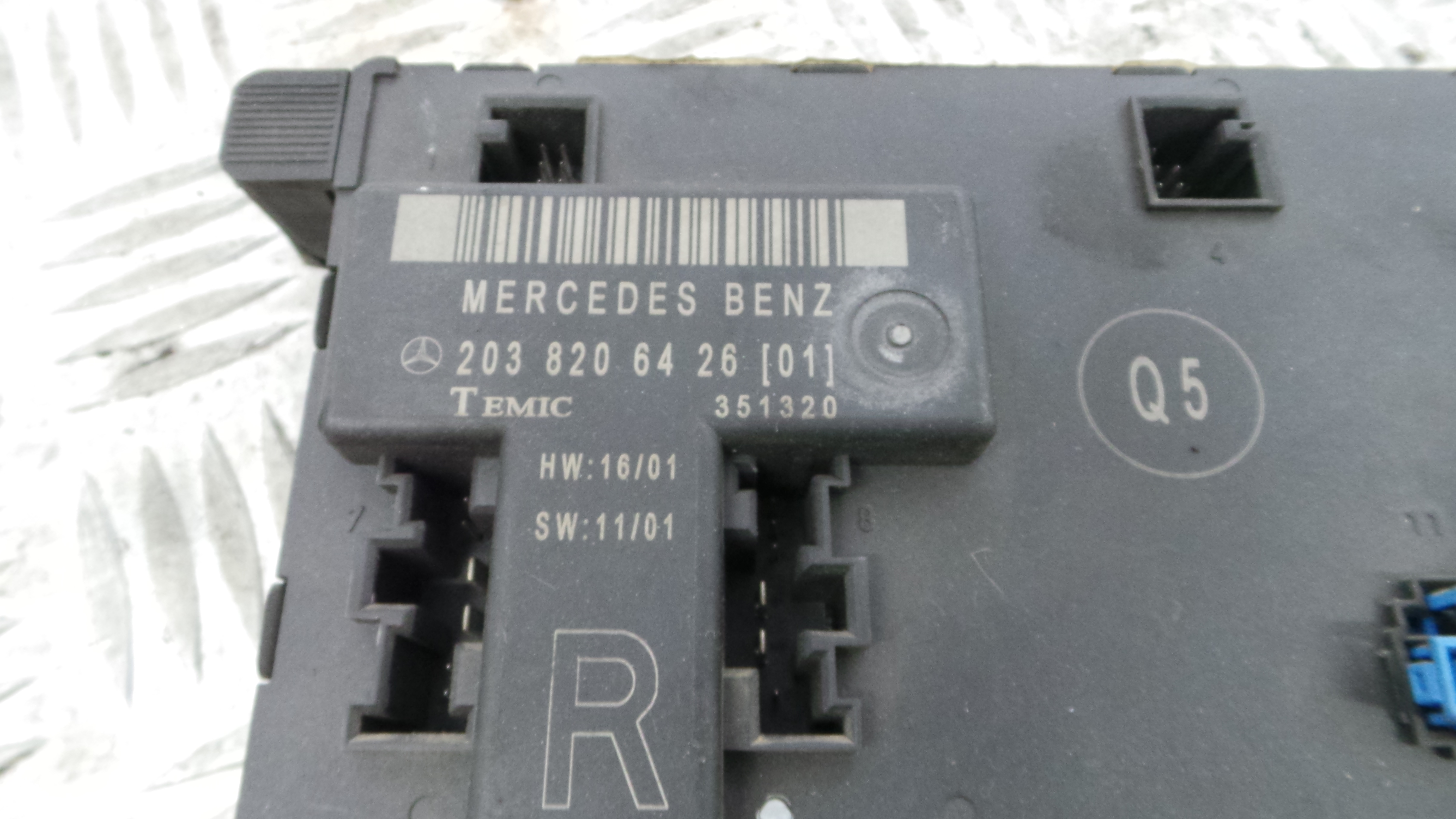 Centralina do Fecho Central 2038206426 - MERCEDES-BENZ C-CLASS (W203)-33634443