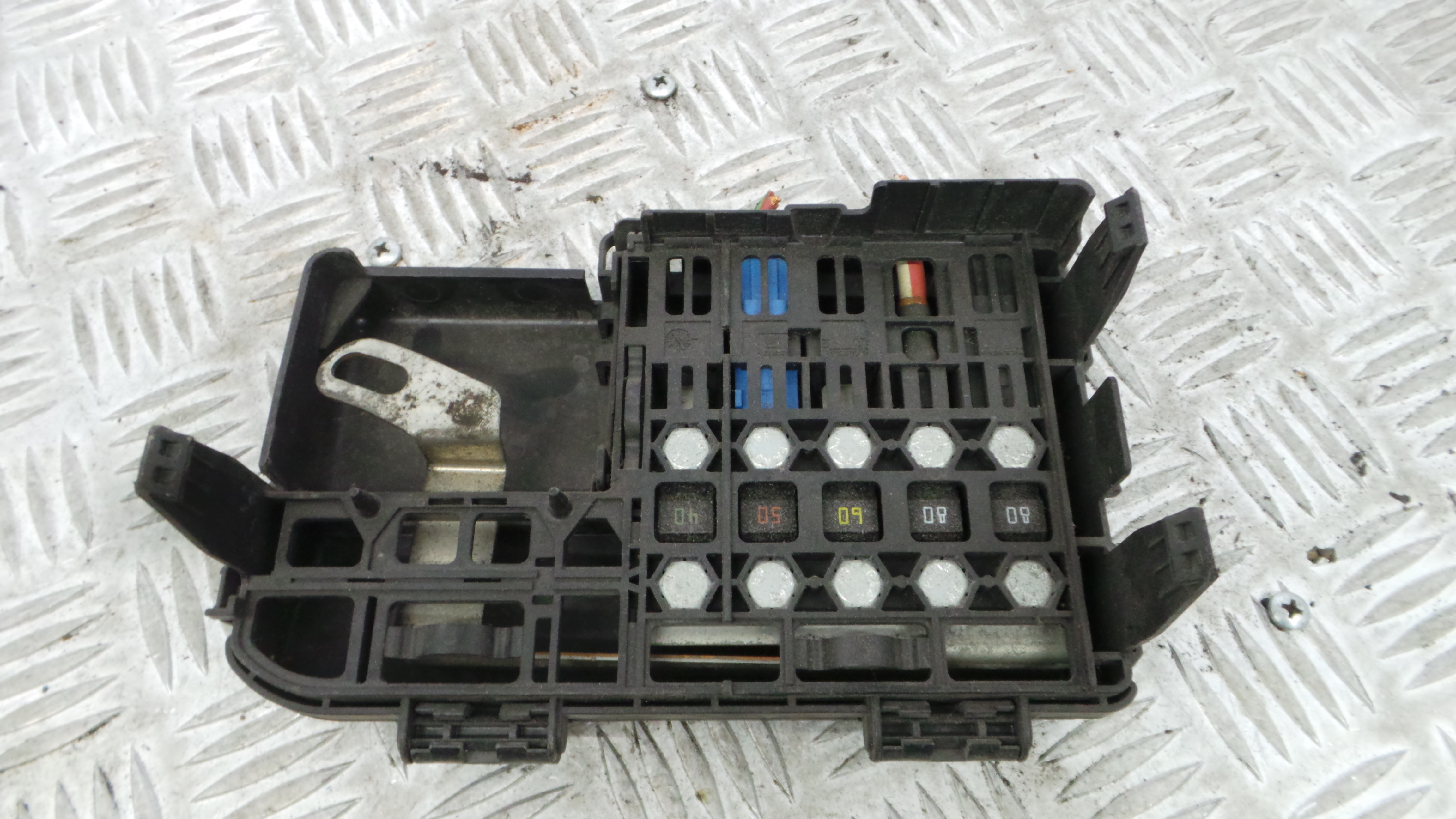 Caixa dos Fusíveis / BSI / UCH / SAM 1718433 - OPEL CORSA D (S07)-33634738