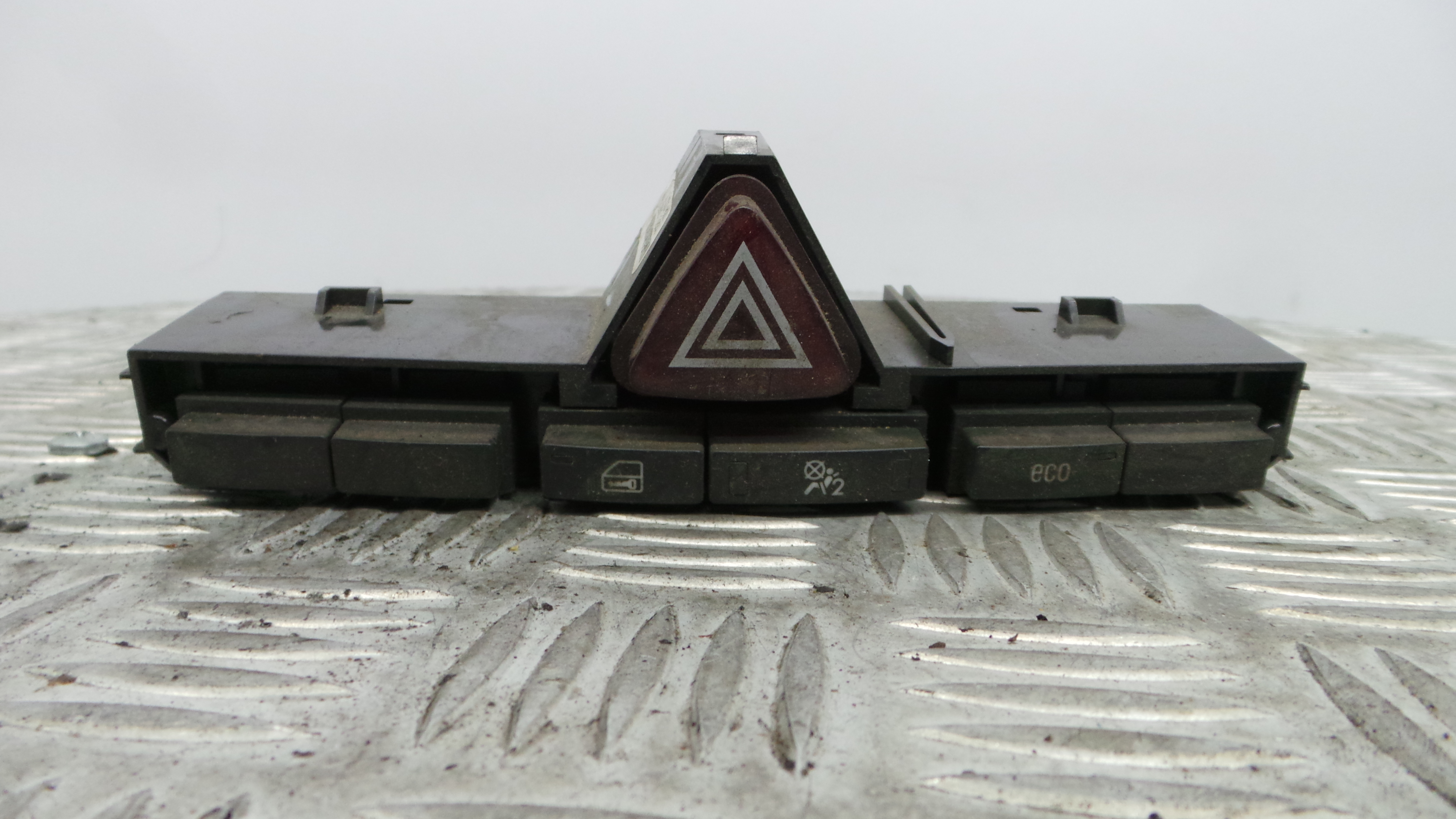 warning 4 piscas 13328694 - OPEL CORSA D (S07)-33635025