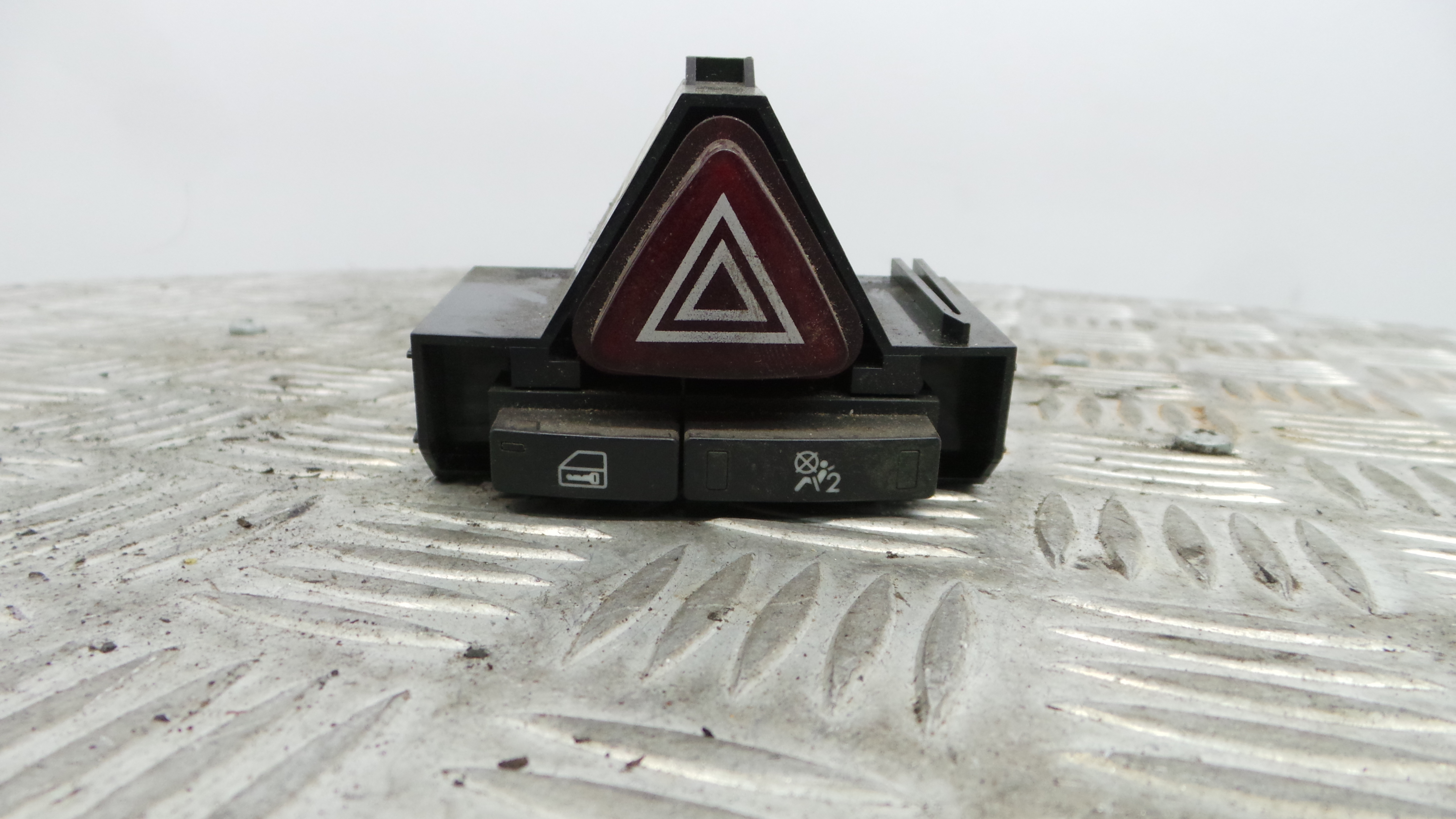 warning 4 piscas 13189529 - OPEL CORSA D (S07)-33635031