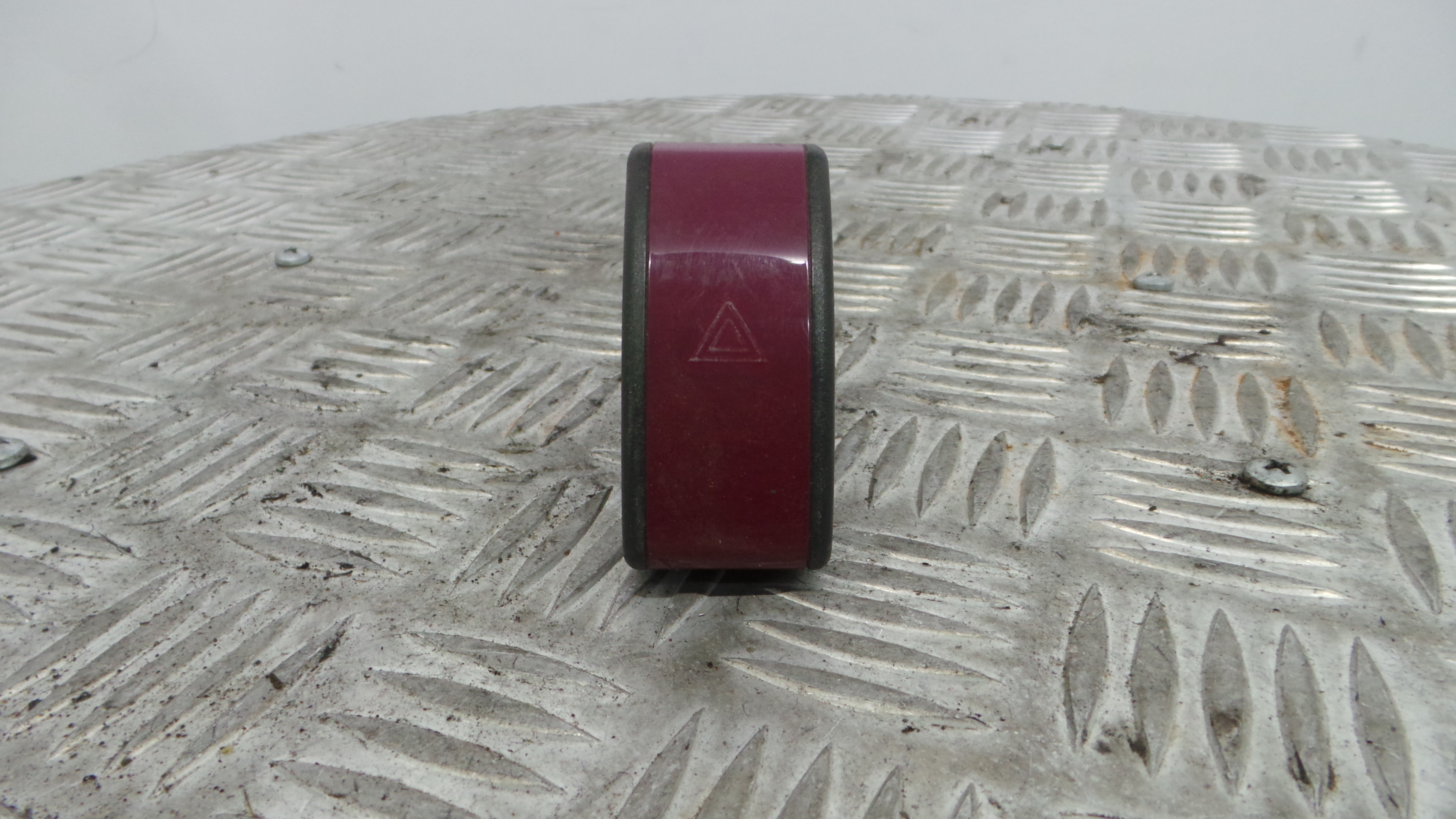 warning 4 piscas 0524119 - OPEL CORSA C (X01)-33635037