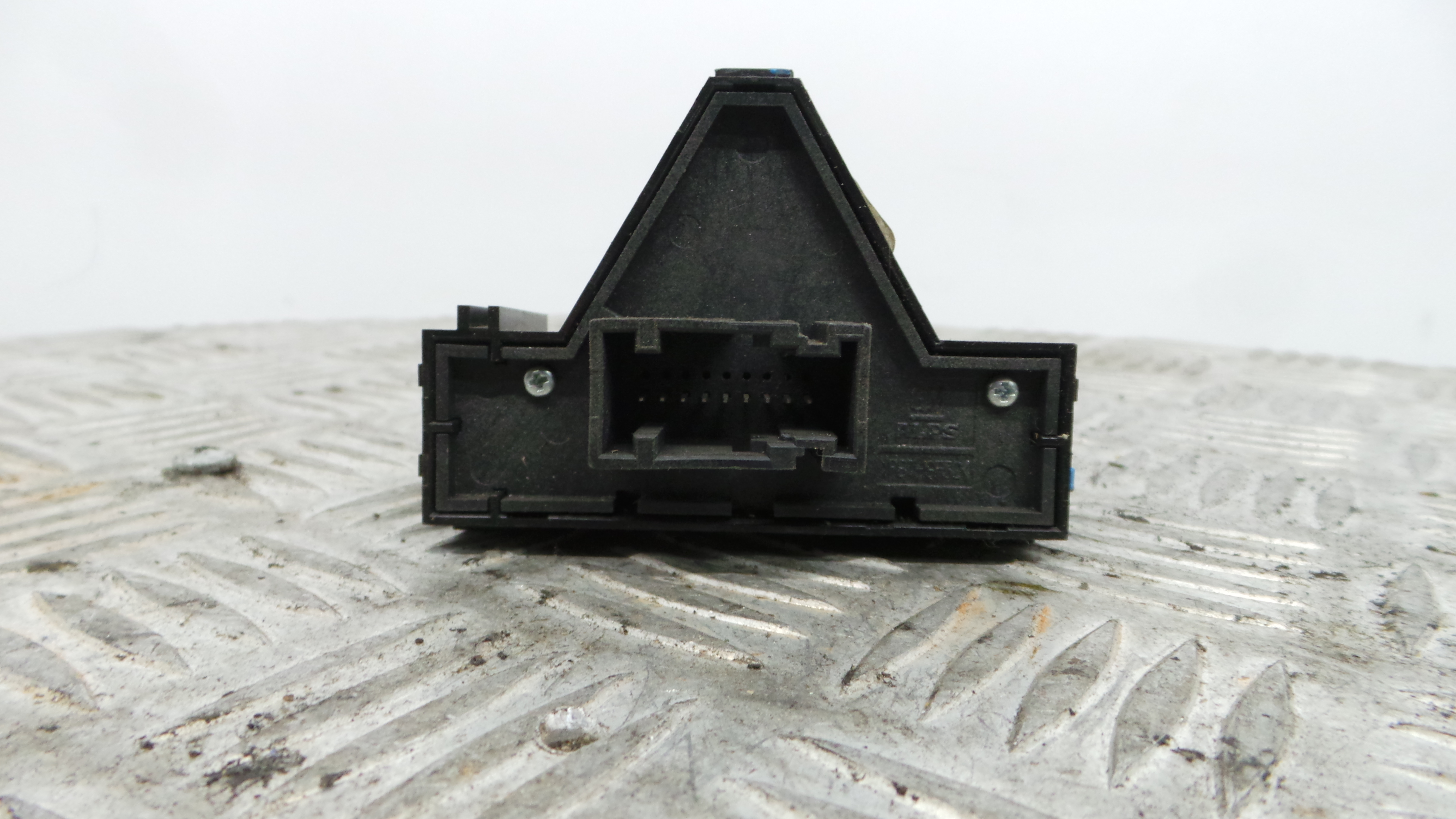 warning 4 piscas 13189529 - OPEL CORSA D (S07)-33635043