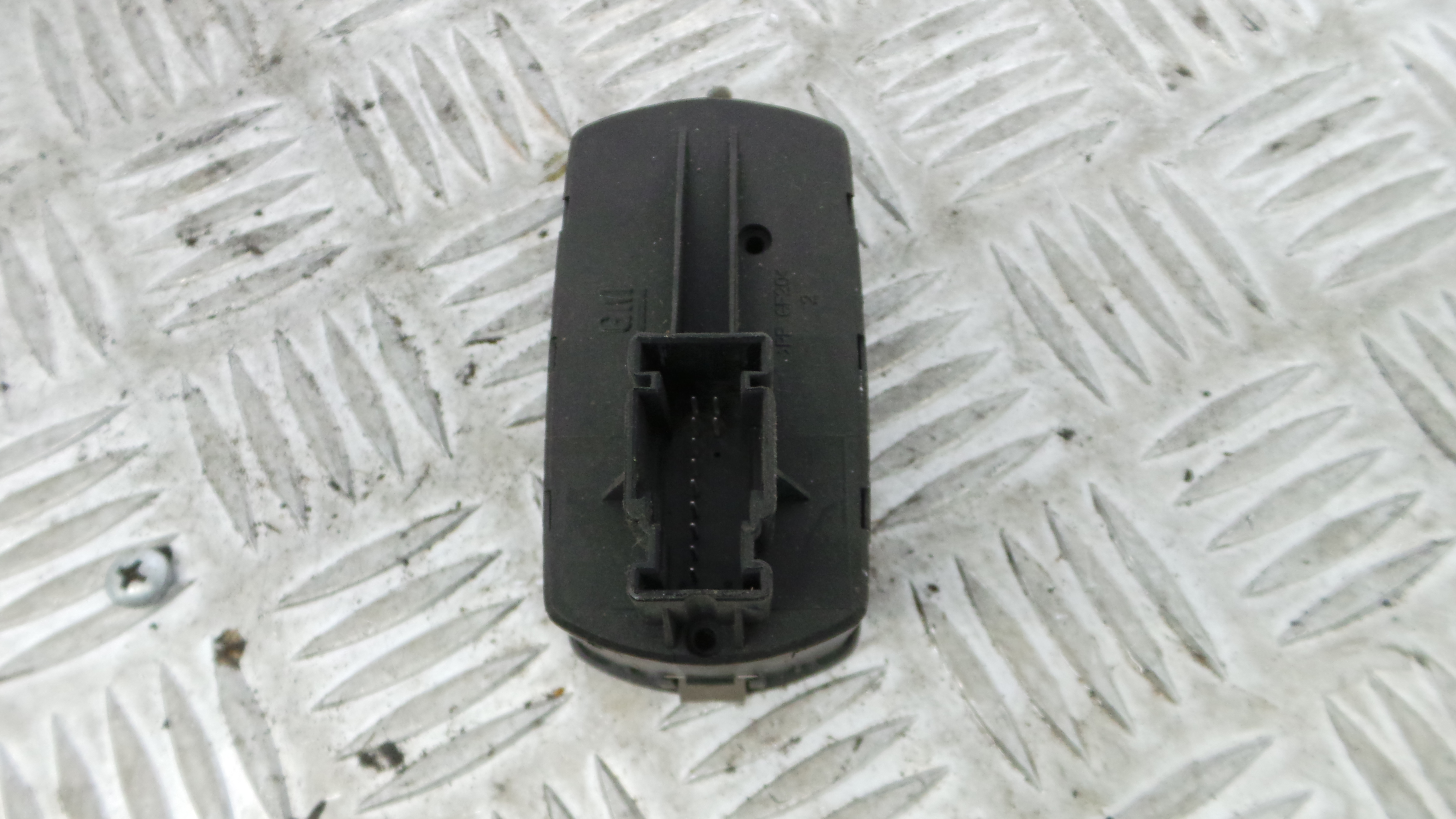 Interruptor / Comando Elevador Vidro Frente Esq 13258521 - OPEL CORSA D (S07)-33635057