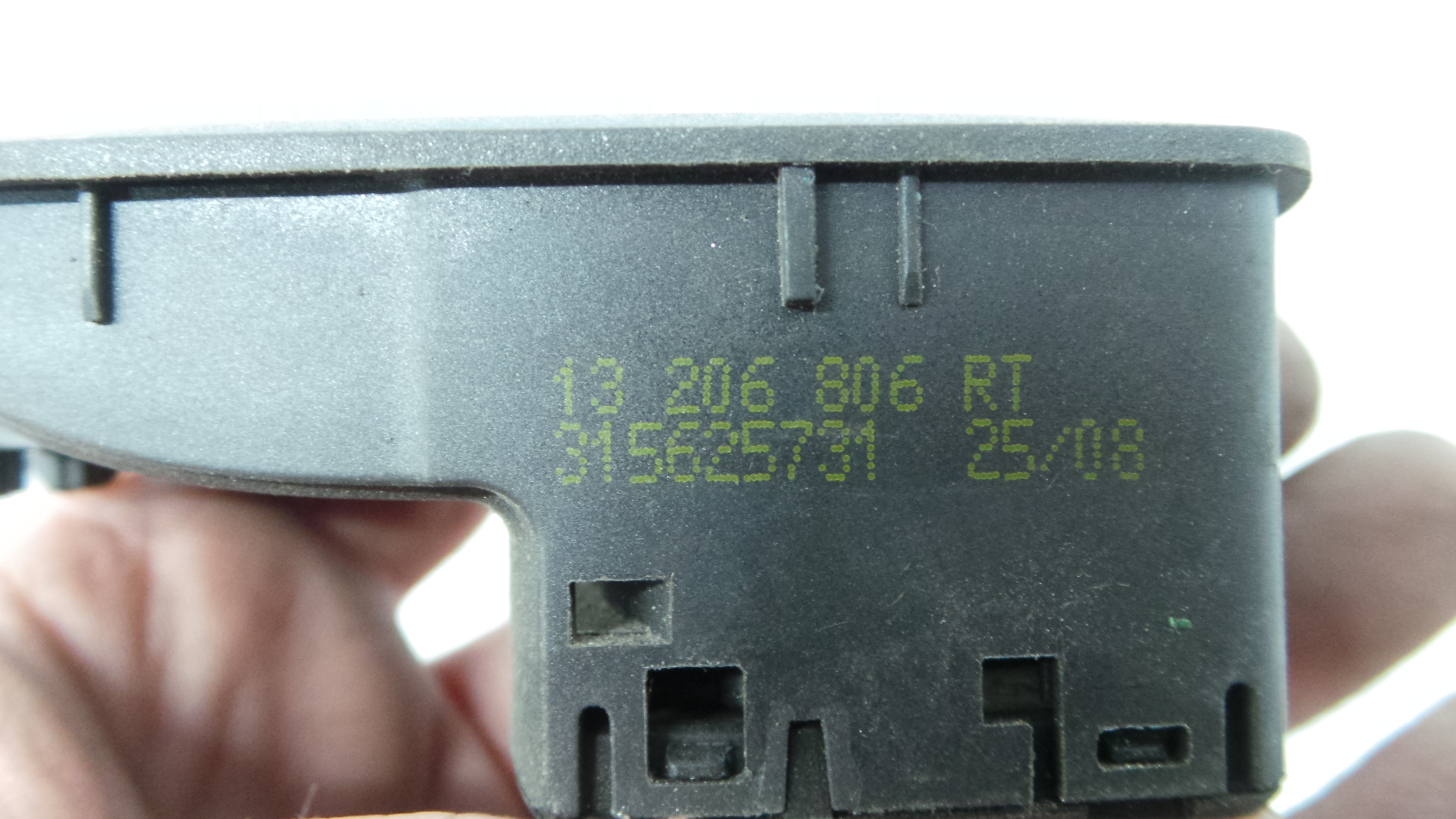Interruptor / Comando Elevador Vidro Frente Dto  13206806 - OPEL CORSA D (S07)-33635115