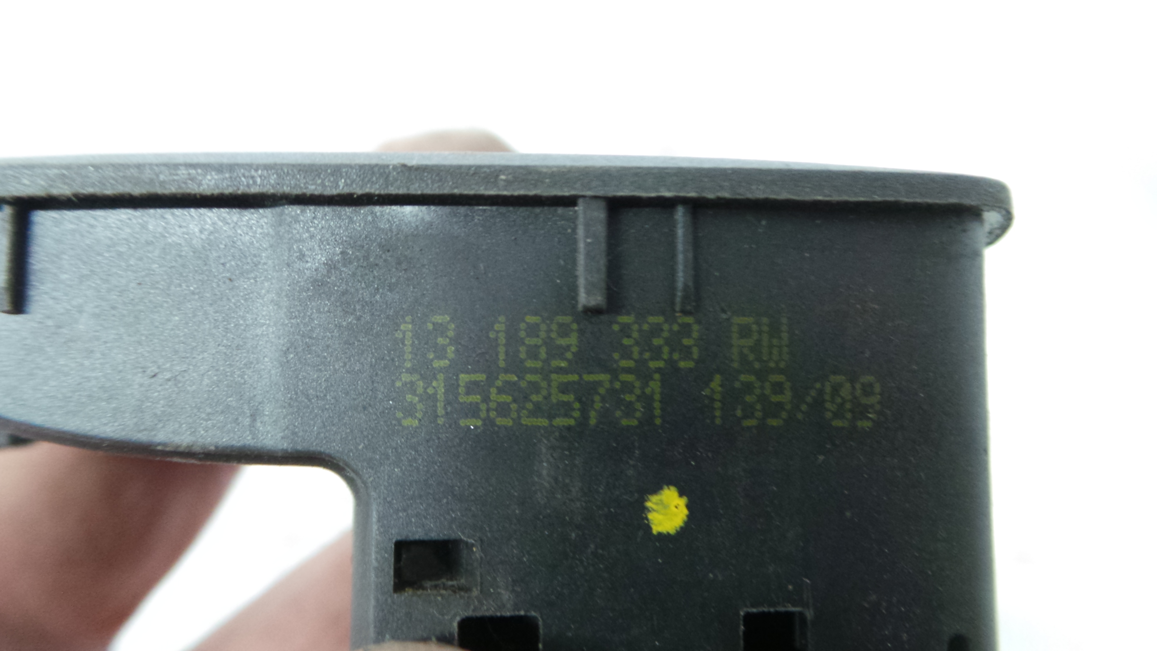 Interruptor / Comando Elevador Vidro Frente Dto  13189333 - OPEL CORSA D (S07)-33635130