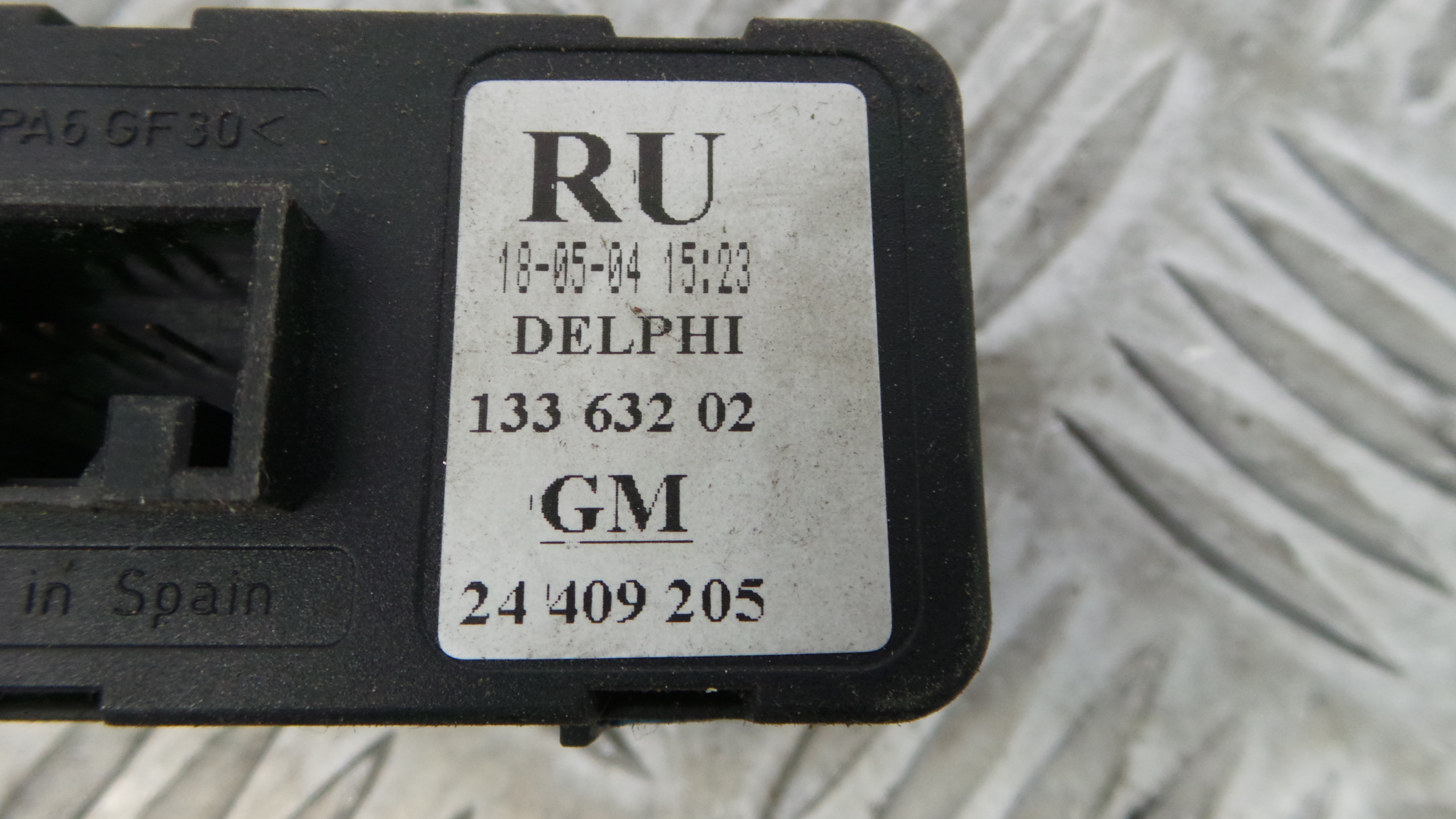 Interruptor / Comando Elevador Vidro Frente Esq  24409205 - OPEL CORSA C (X01)-33635185