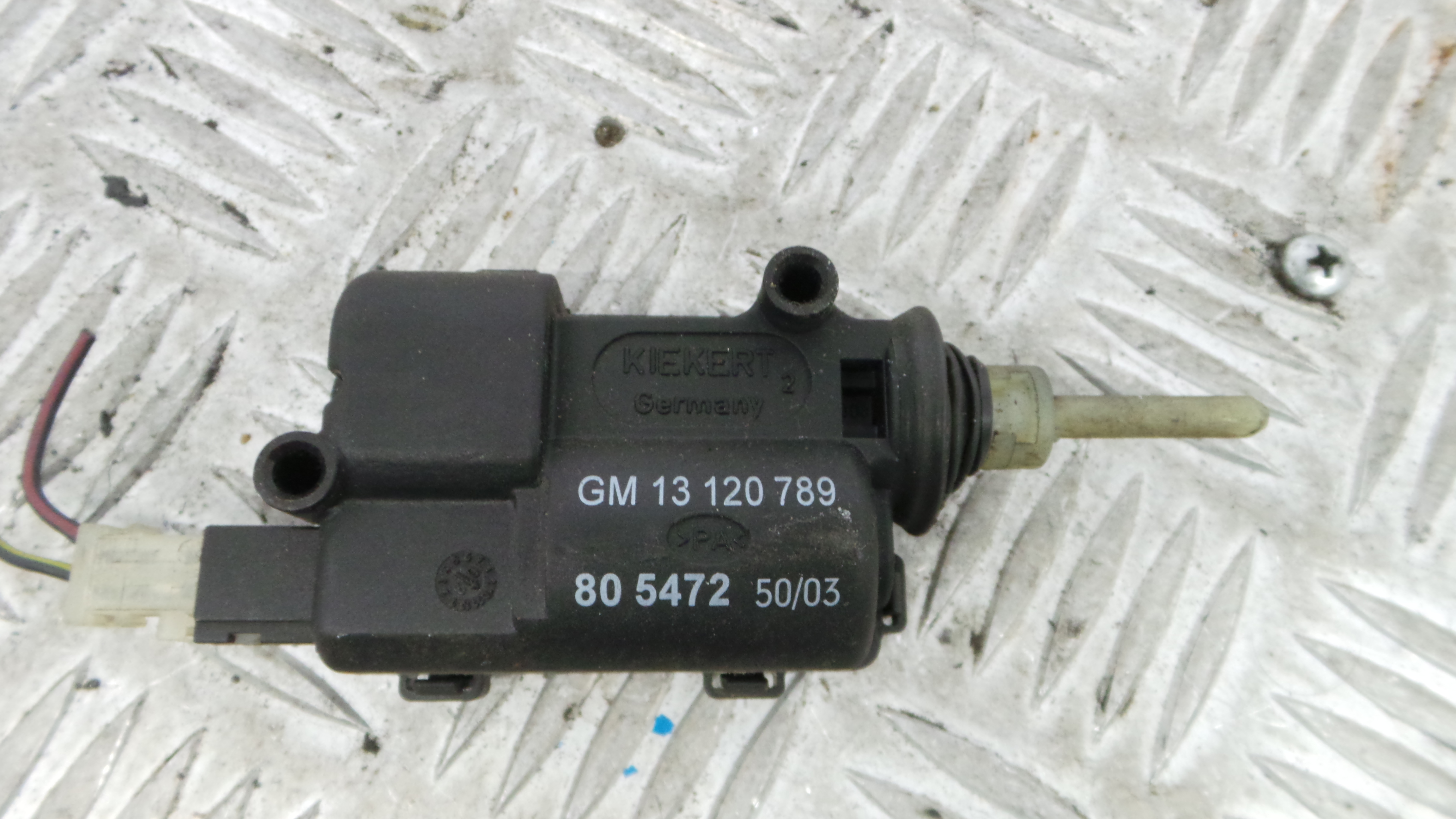 Pistola Deposito Combustivel 13120789 - OPEL CORSA C (X01)-33635657