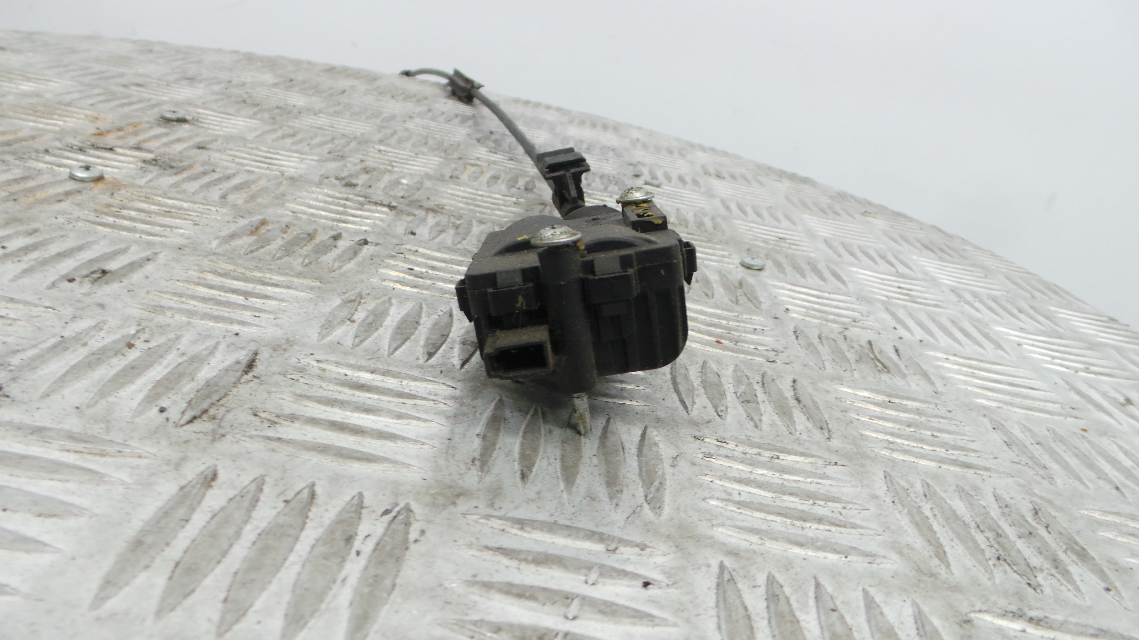 Pistola Deposito Combustivel 13208157 - OPEL ASTRA H (A04)-33635674