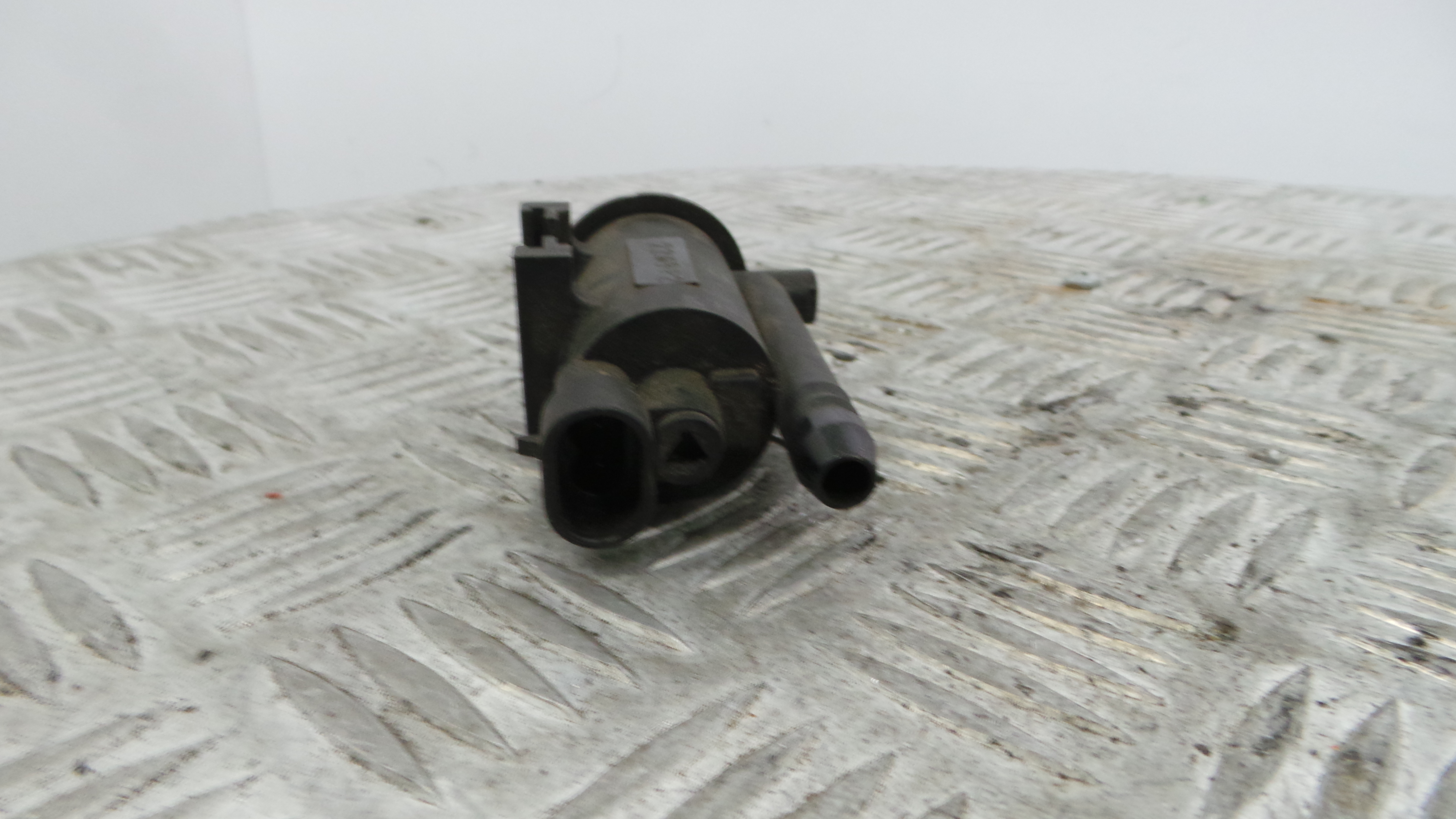 Valvula De Vacuo Controlo Dos Gases De Escape 1997280 - OPEL ASTRA G Hatchback (T98)-33635777