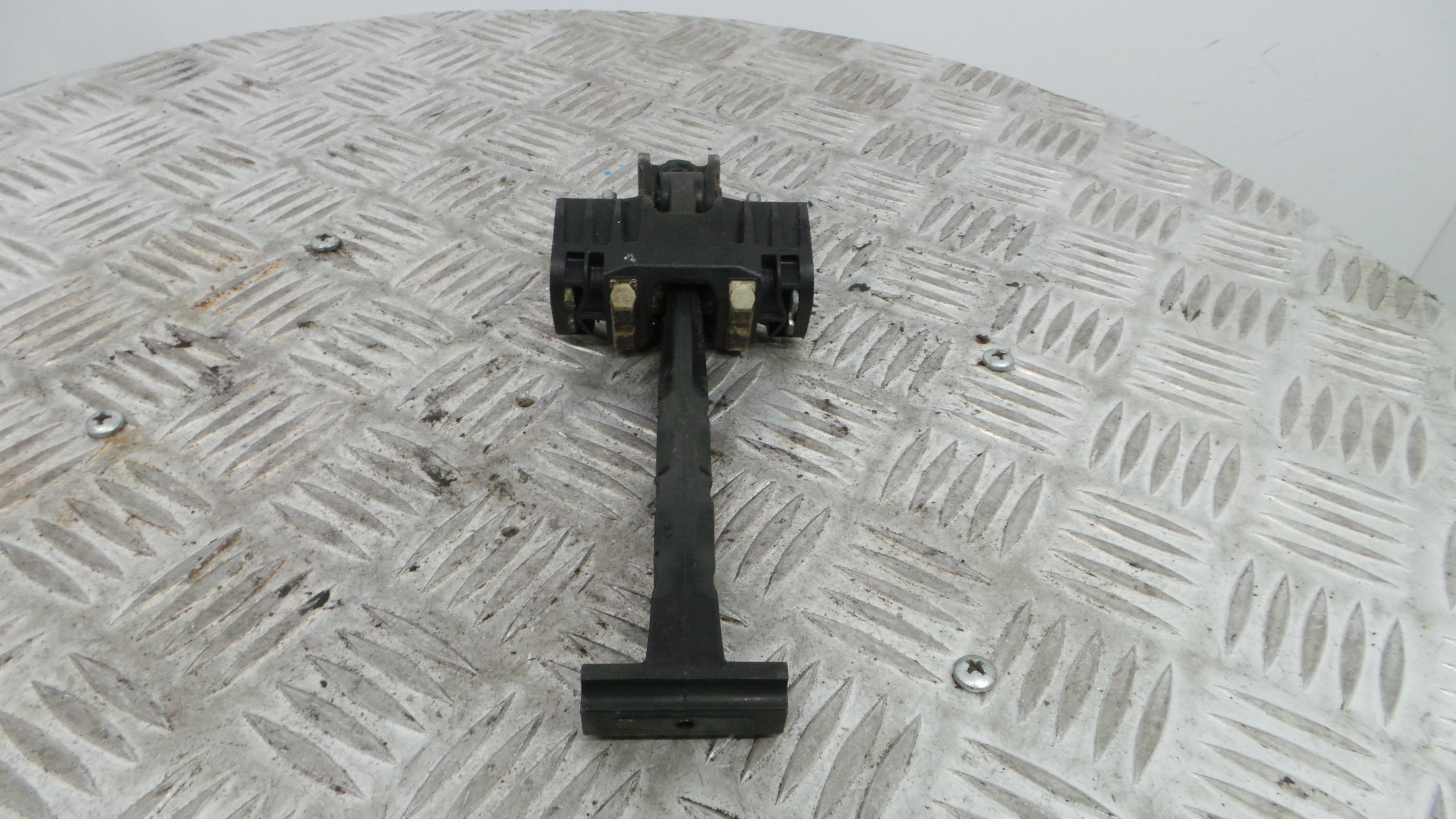 Esticador / Limitador de porta 13107175 - OPEL ASTRA H (A04)-33635784 Esticador / Limitador de porta 13107175 - OPEL ASTRA H (A04)-33635784