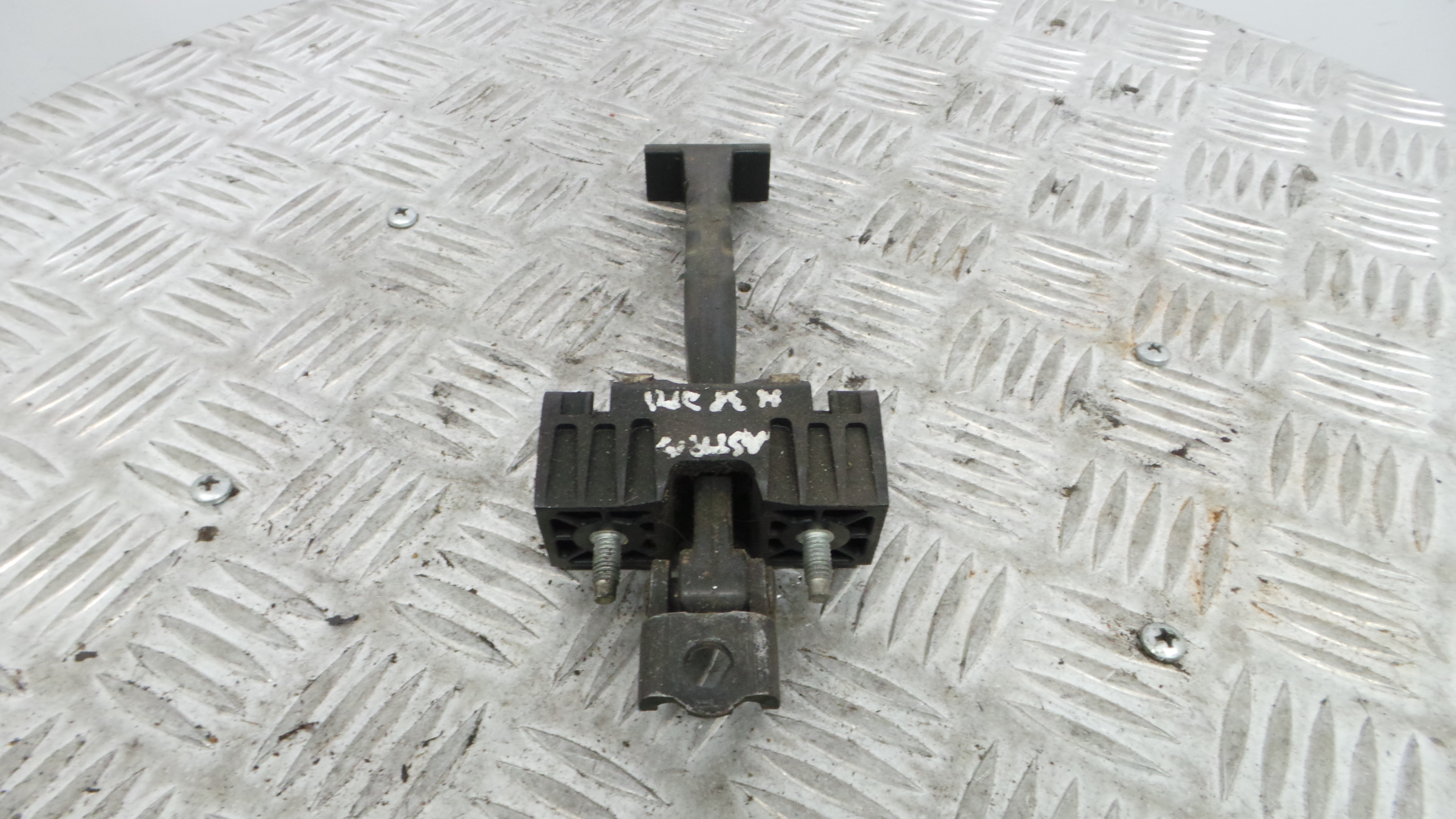 Esticador / Limitador de porta 13107175 - OPEL ASTRA H (A04)-33635784